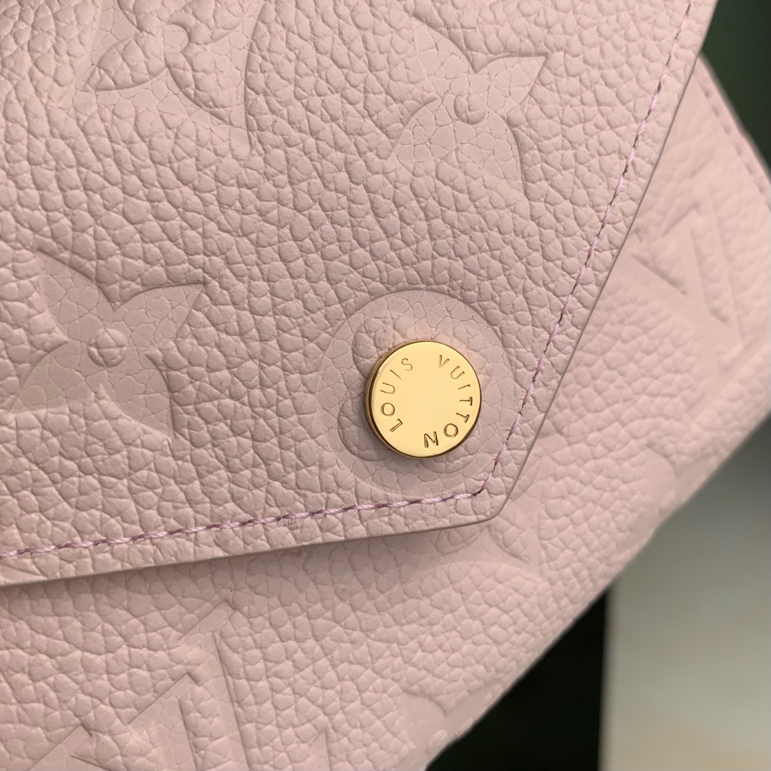 l0*is V*t0n wallet