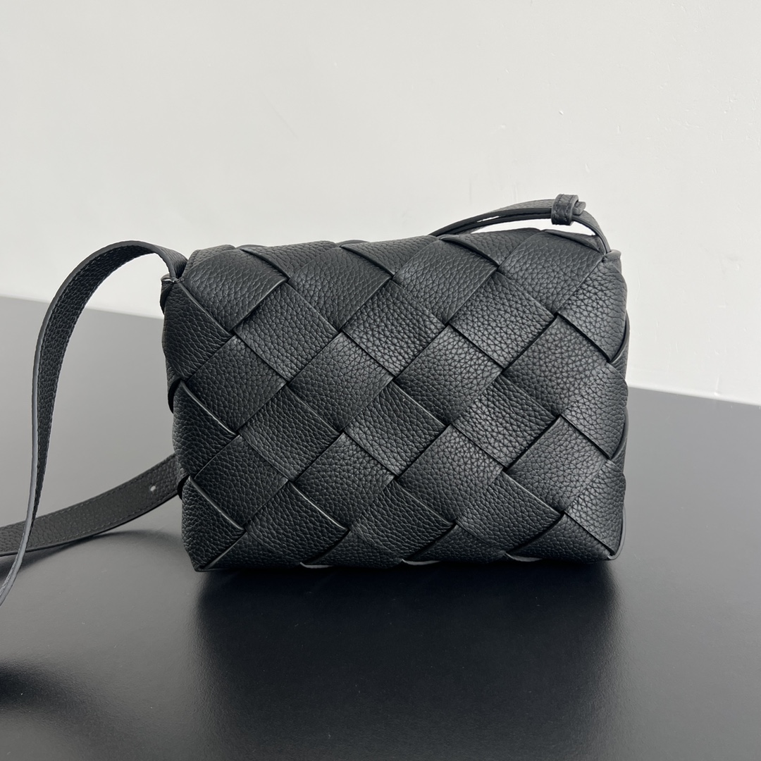 b0tte*a Ven*ta diago crossbody bag-22.5x16.5x5.5cm