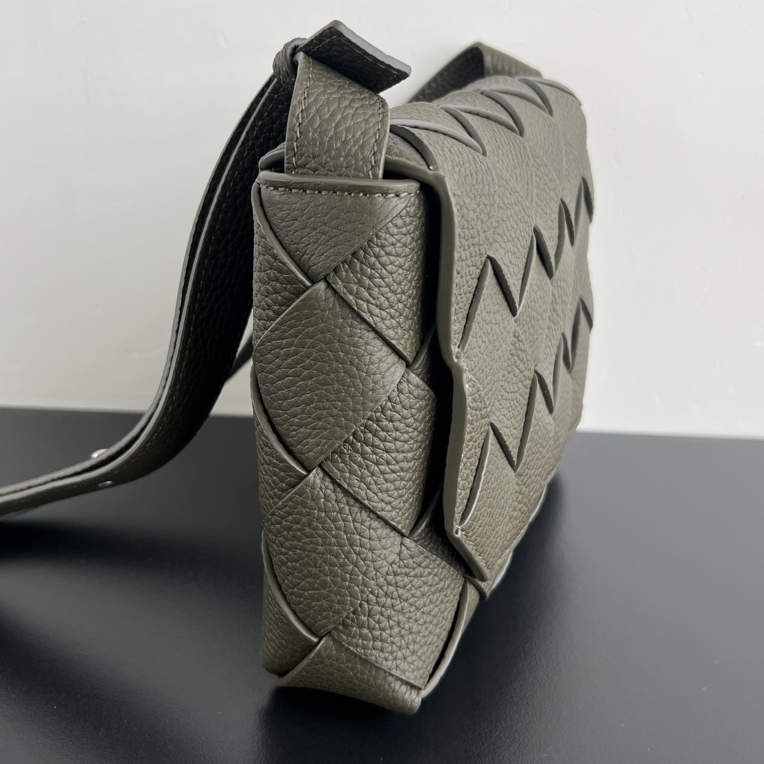 b0tte*a Ven*ta diago crossbody bag-22.5x16.5x5.5cm