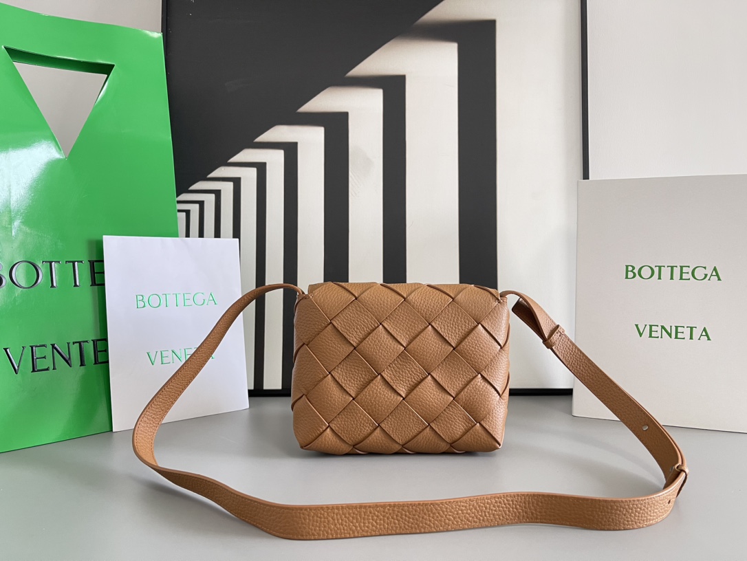 b0tte*a Ven*ta diago crossbody bag-22.5x16.5x5.5cm