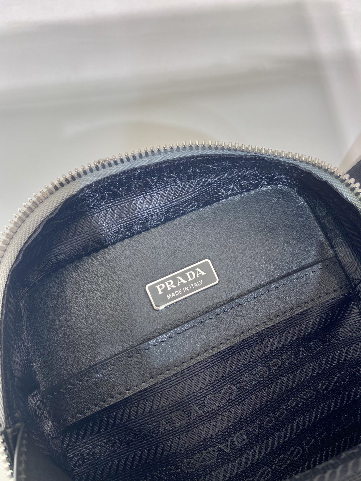 Pra*a 2vz106 Pra*a brique saffiano leather bag-14*20*5cm