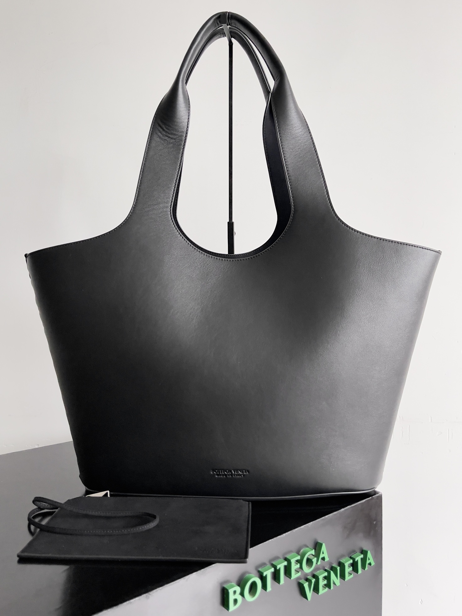 b0tte*a Ven*ta tote-32.5*16.5*1cm