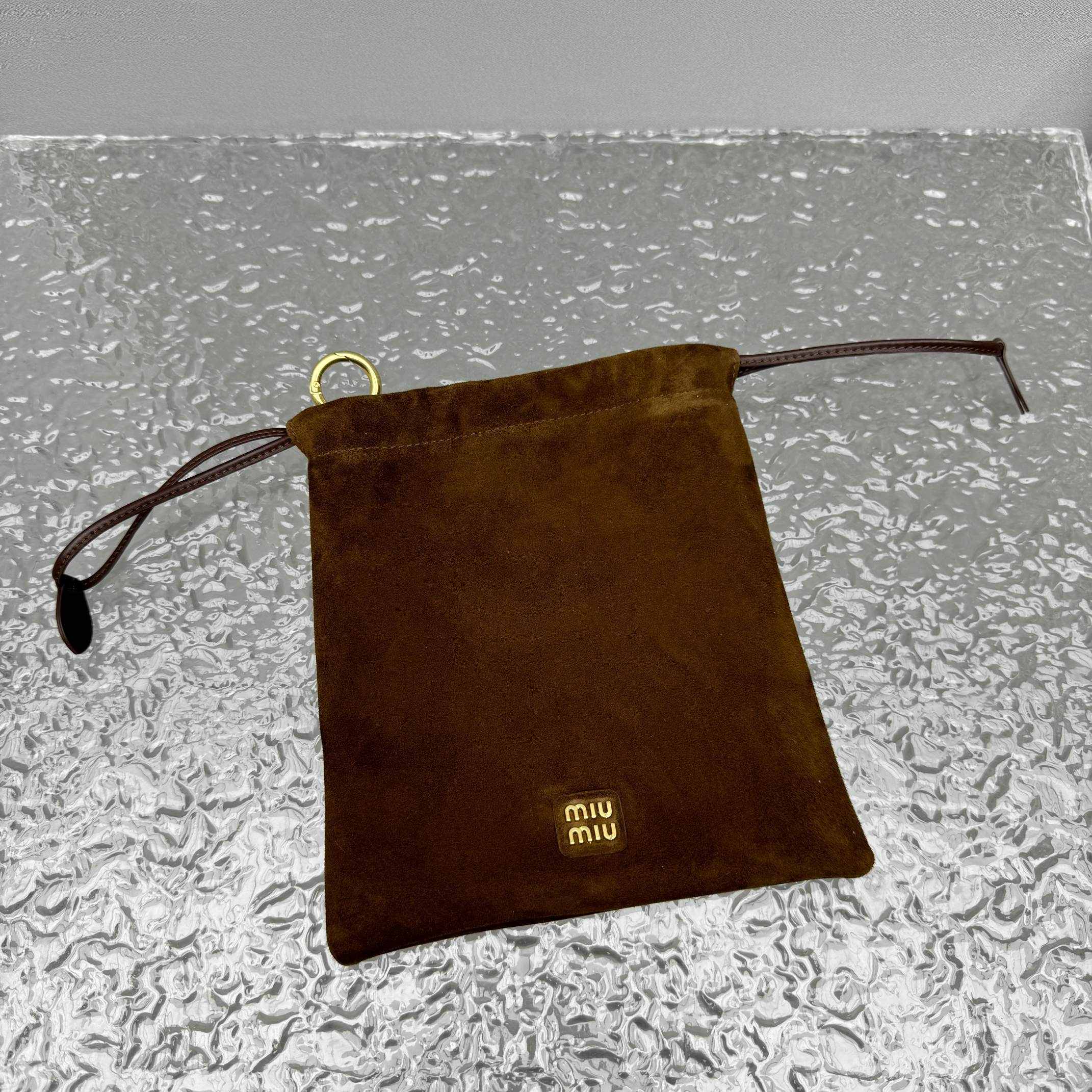 M*um*u joie pouch-18*20cm