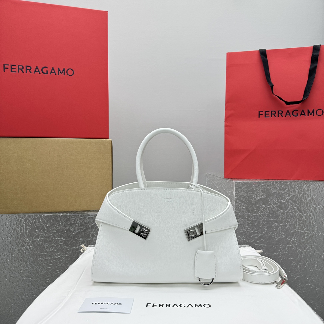 Ferragamo Top-handle Bag-32*22*14CM
