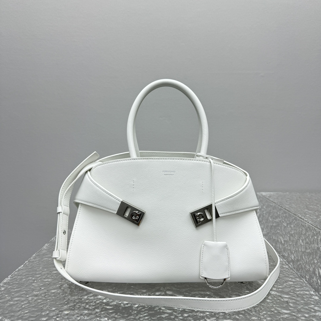Ferragamo Top-handle Bag-32*22*14CM
