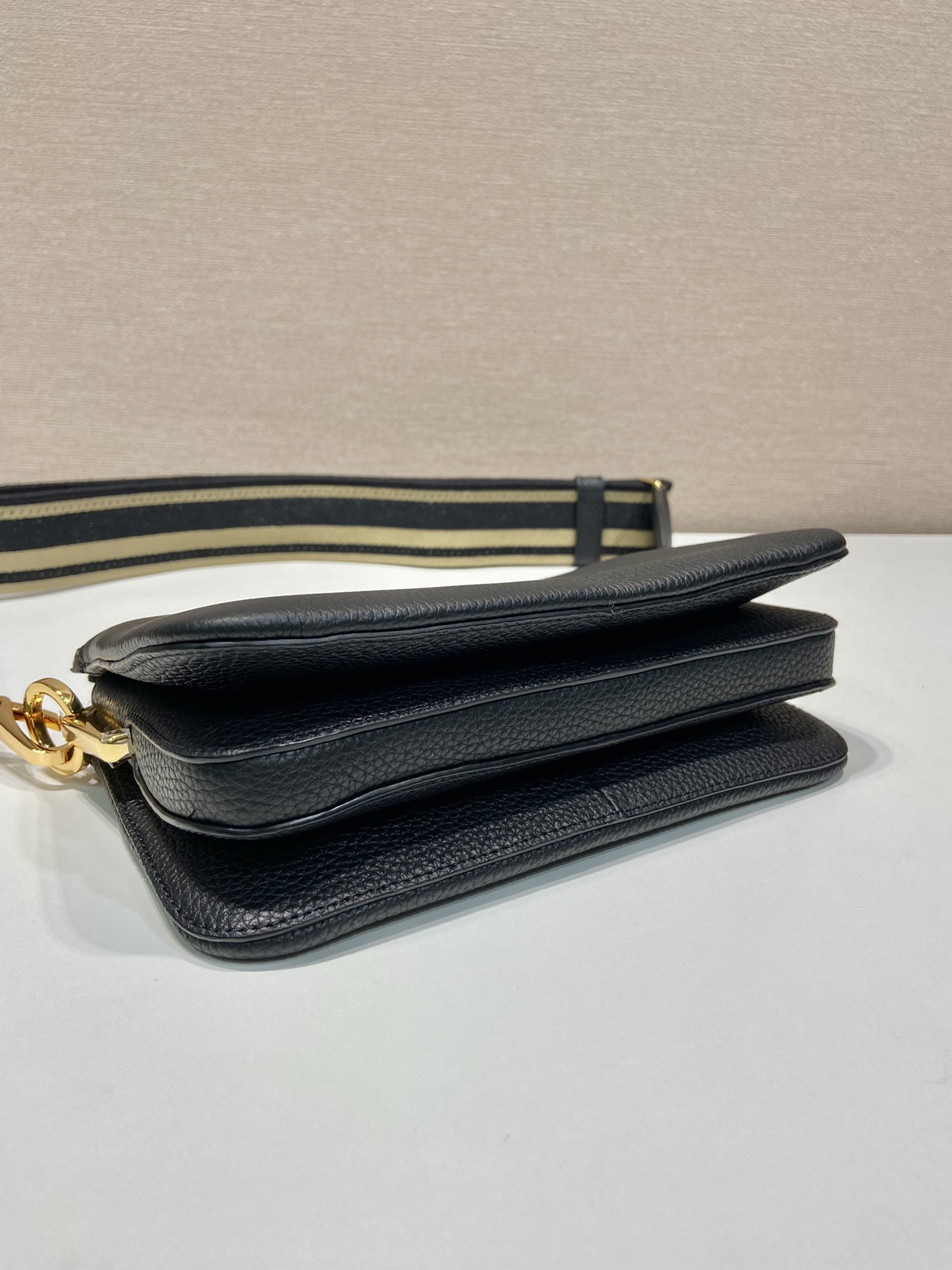 Pra*a leather shoulder bag-1bh194-25*14*6.5cm
