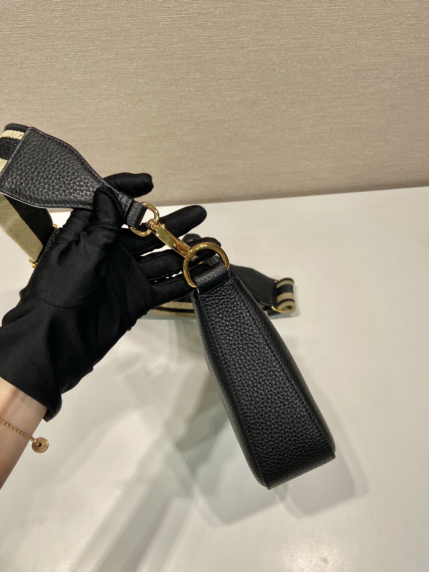 Pra*a leather shoulder bag-1bh193-24*18*6cm
