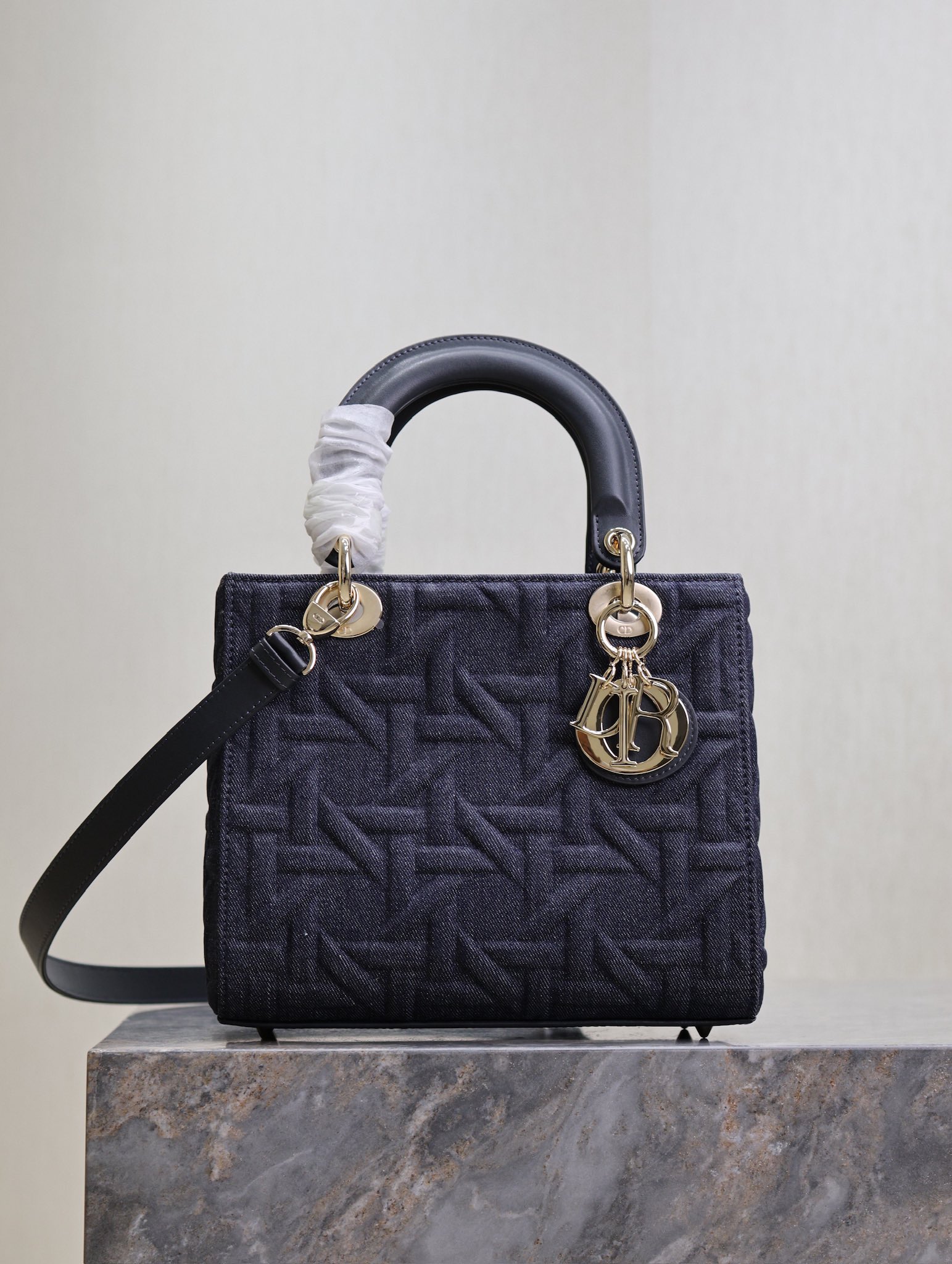 lady D*or handle bag-24cm