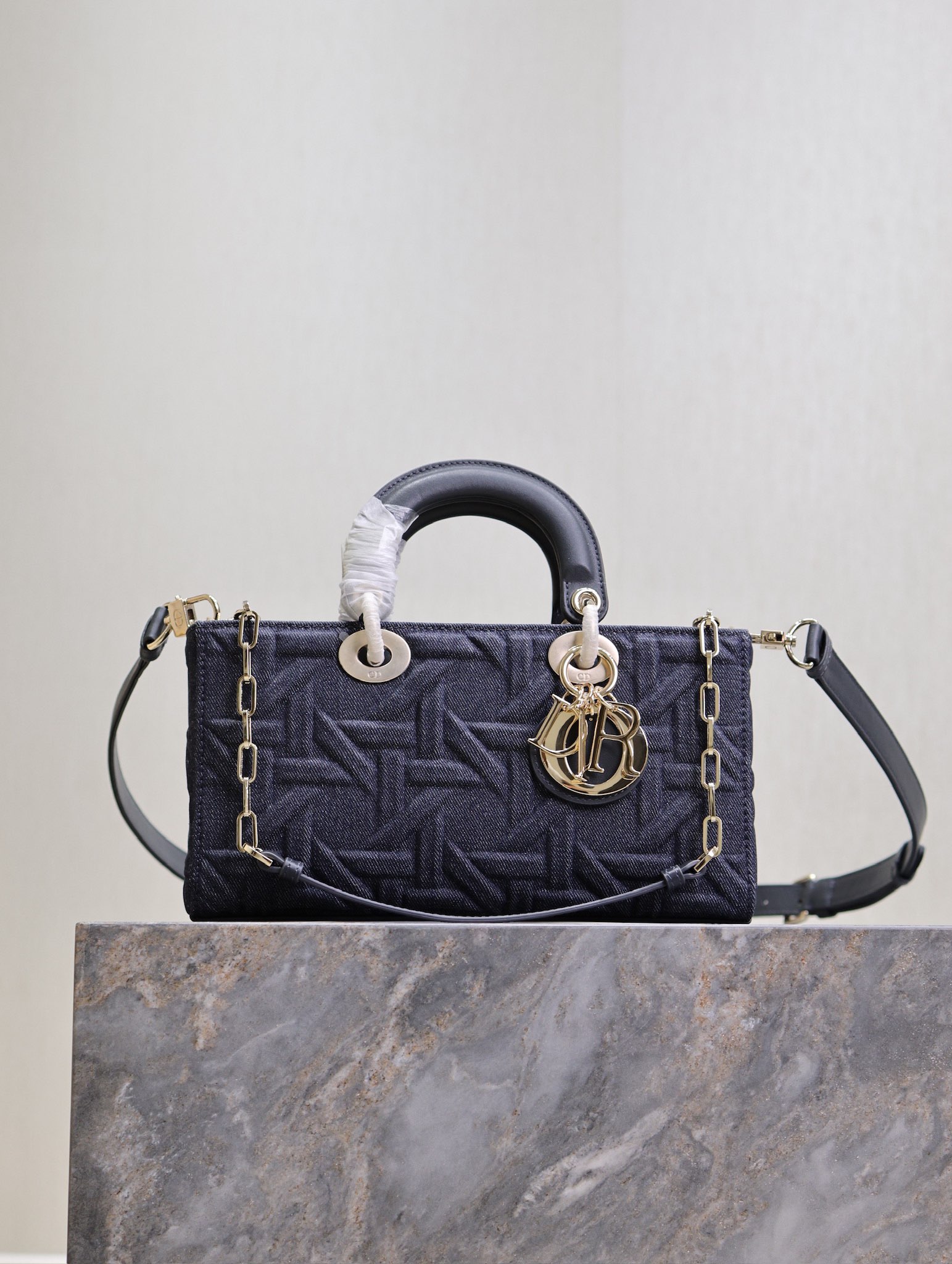 D*or d-joy bag-26x13.5x5cm