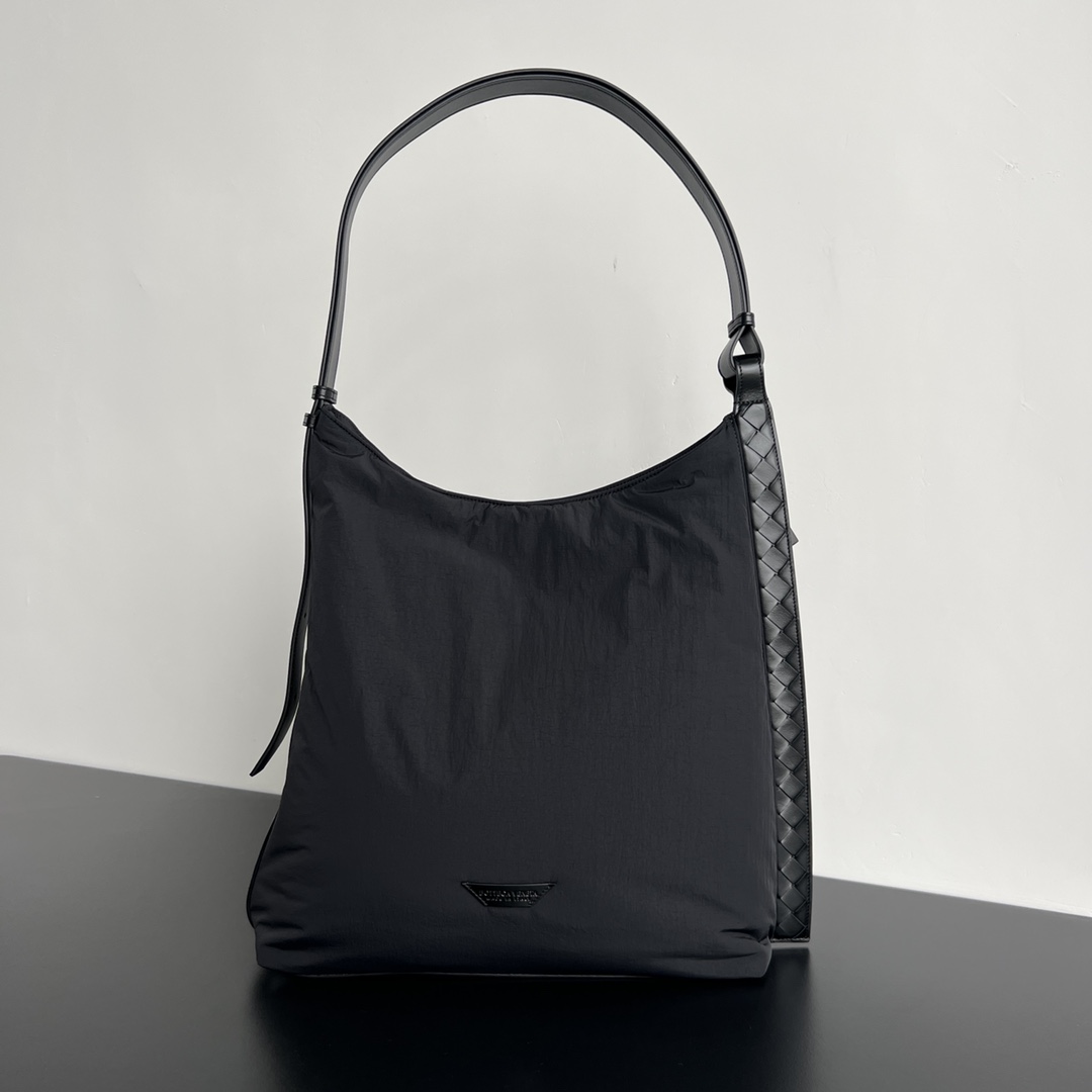 b0tte*a Ven*ta large crossroad bag-45*43*12cm