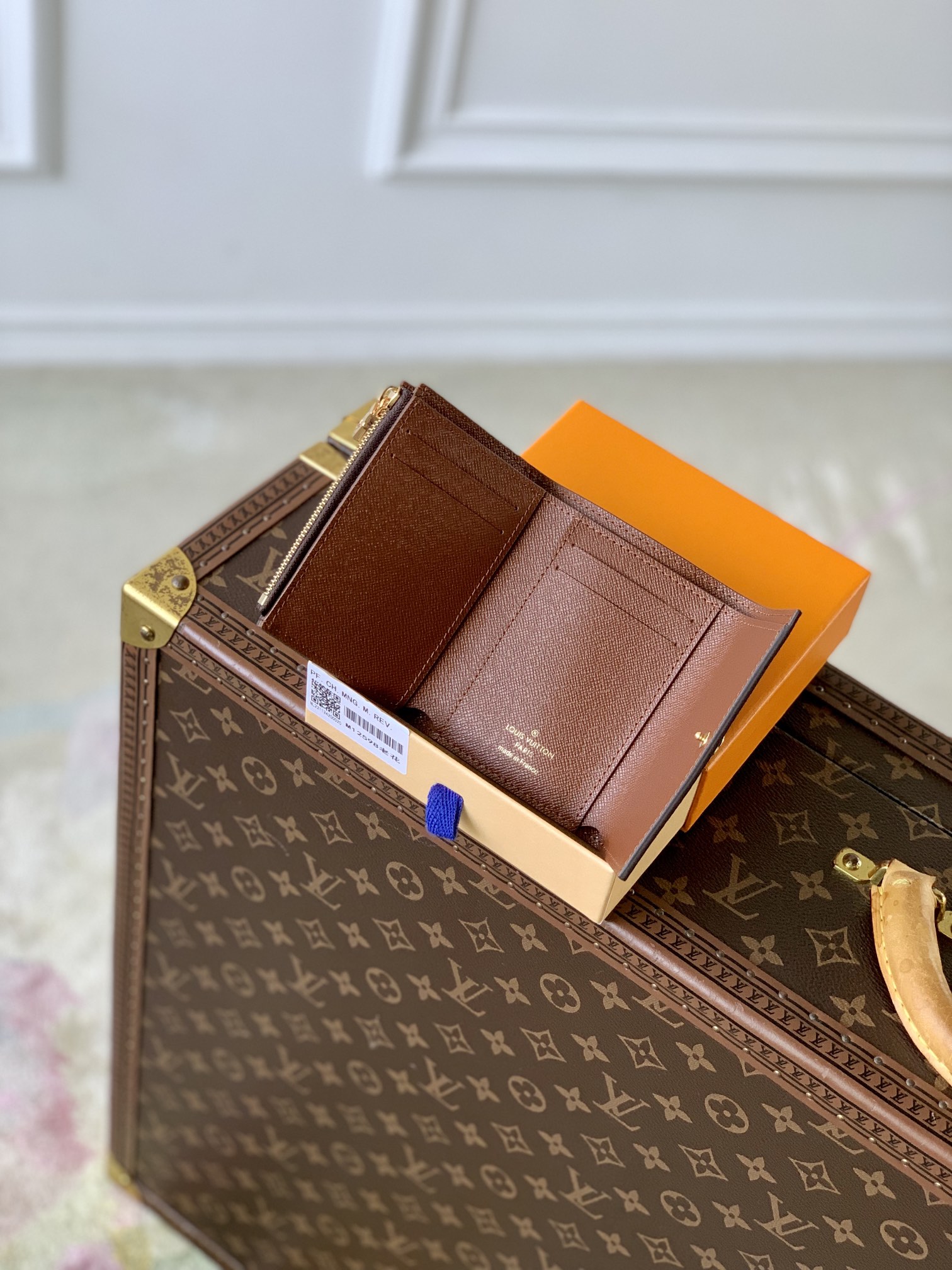 l0*is V*t0nvictor wallet-m12598-11.5 x 9 x 2.5cm