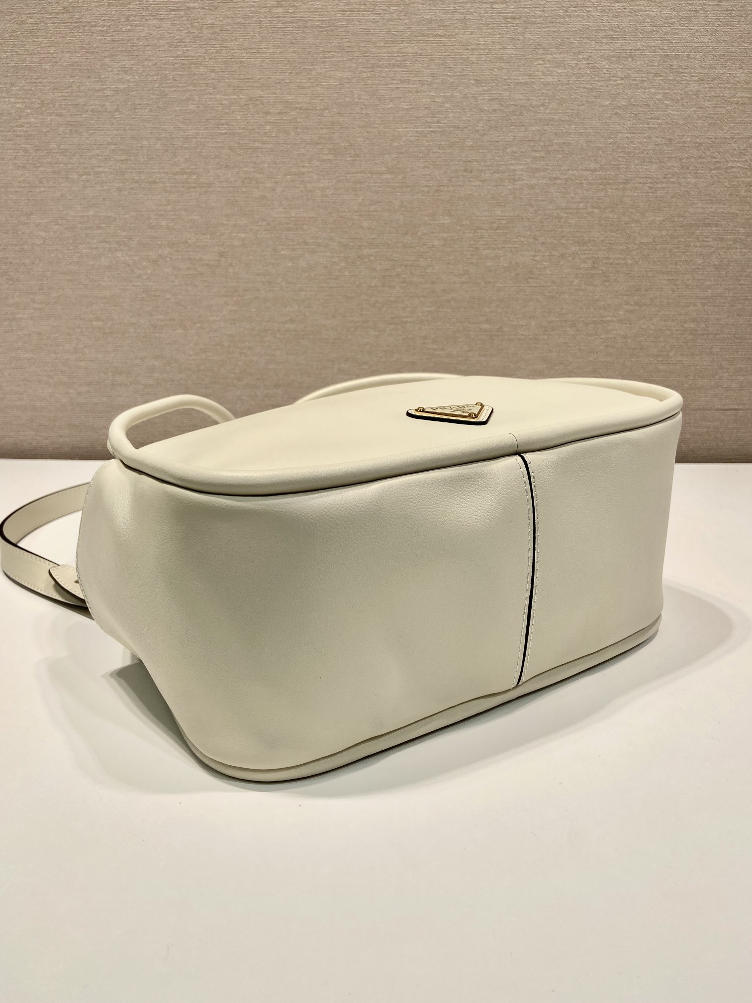 Pra*a women leather handbag -1ba451-25*18*10cm