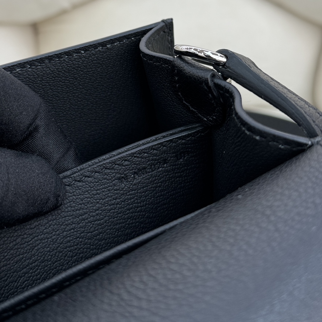 H**me5 roulis bag