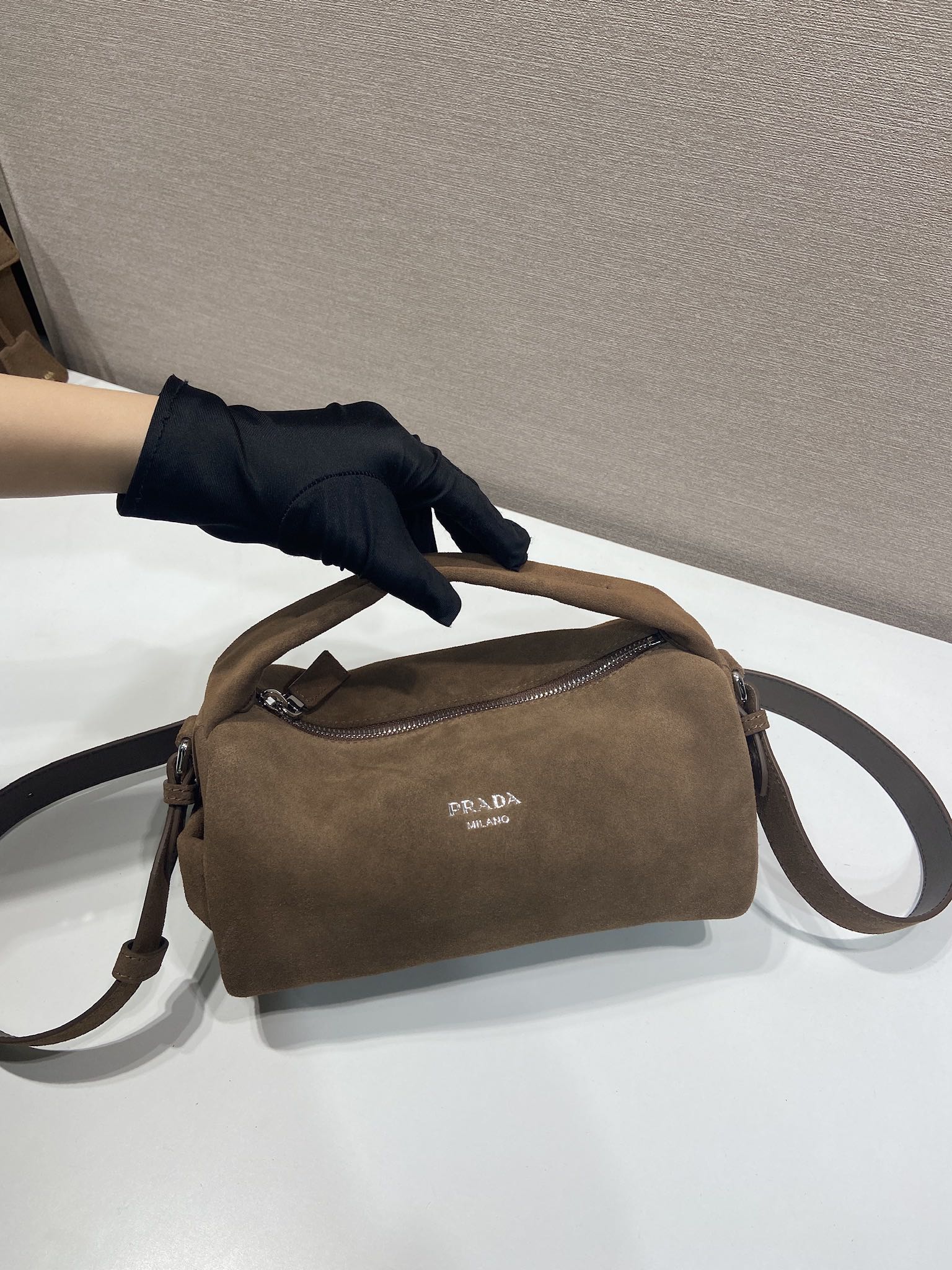 Pra*a nappa leather shoulder bag -2vh188-24*11*11cm