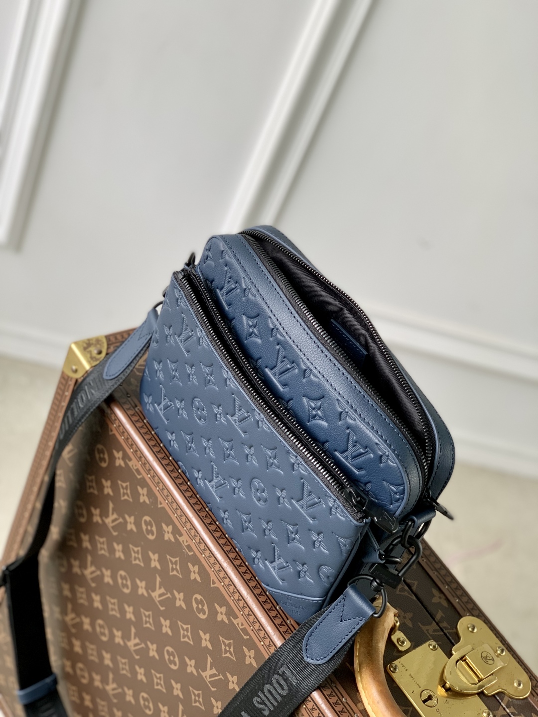 l0vis Vvtt0n trio messenger bag-m14785-25×18.5×7cm