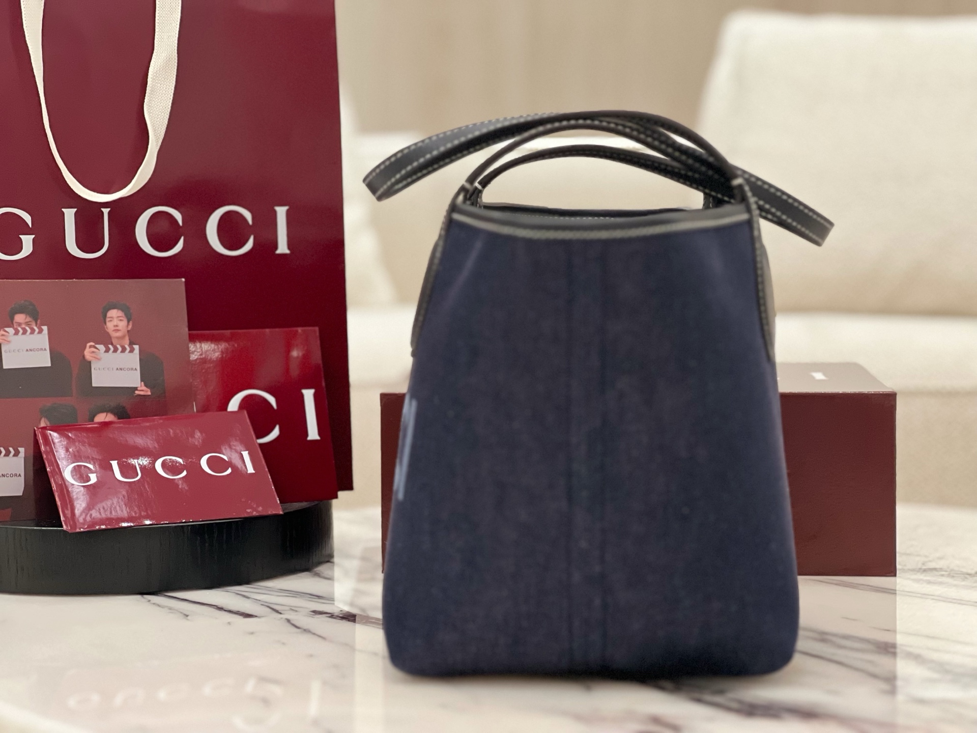 gv*c* totissima small reversible tote in dark blue De*1m -22*19*18cm