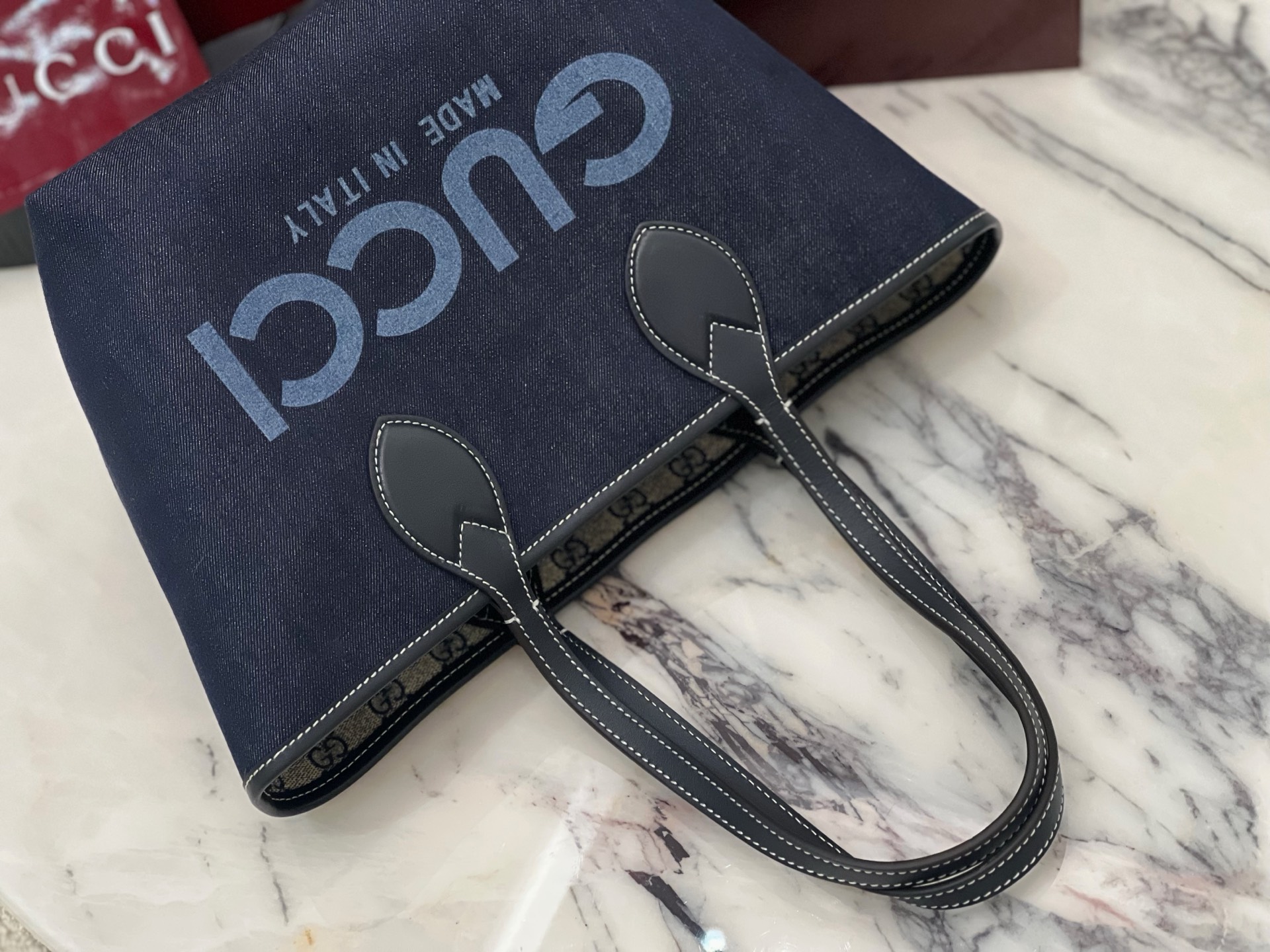 gv*c* totissima small reversible tote in dark blue De*1m -22*19*18cm