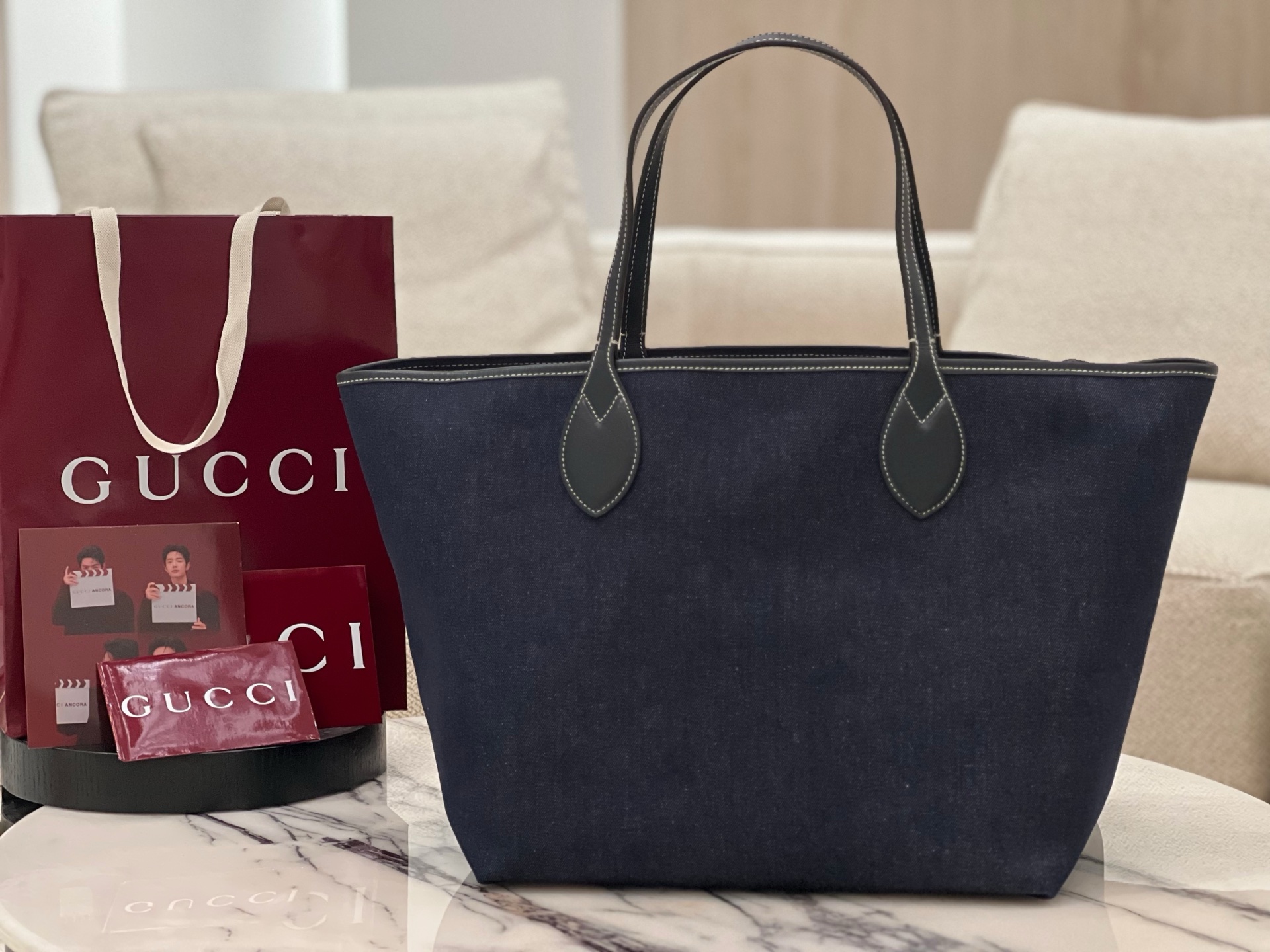 gv*c* totissima reversible tote in dark blue De*1m -30.5 × 28 × 27cm