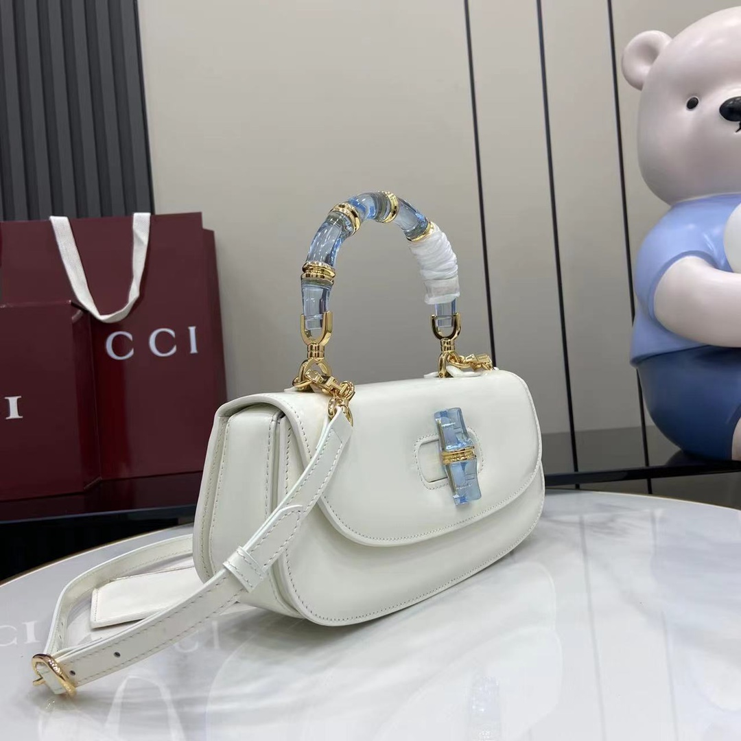 Gvc*1 bamboo diva bag in lilac leather -26.5*13*8cm