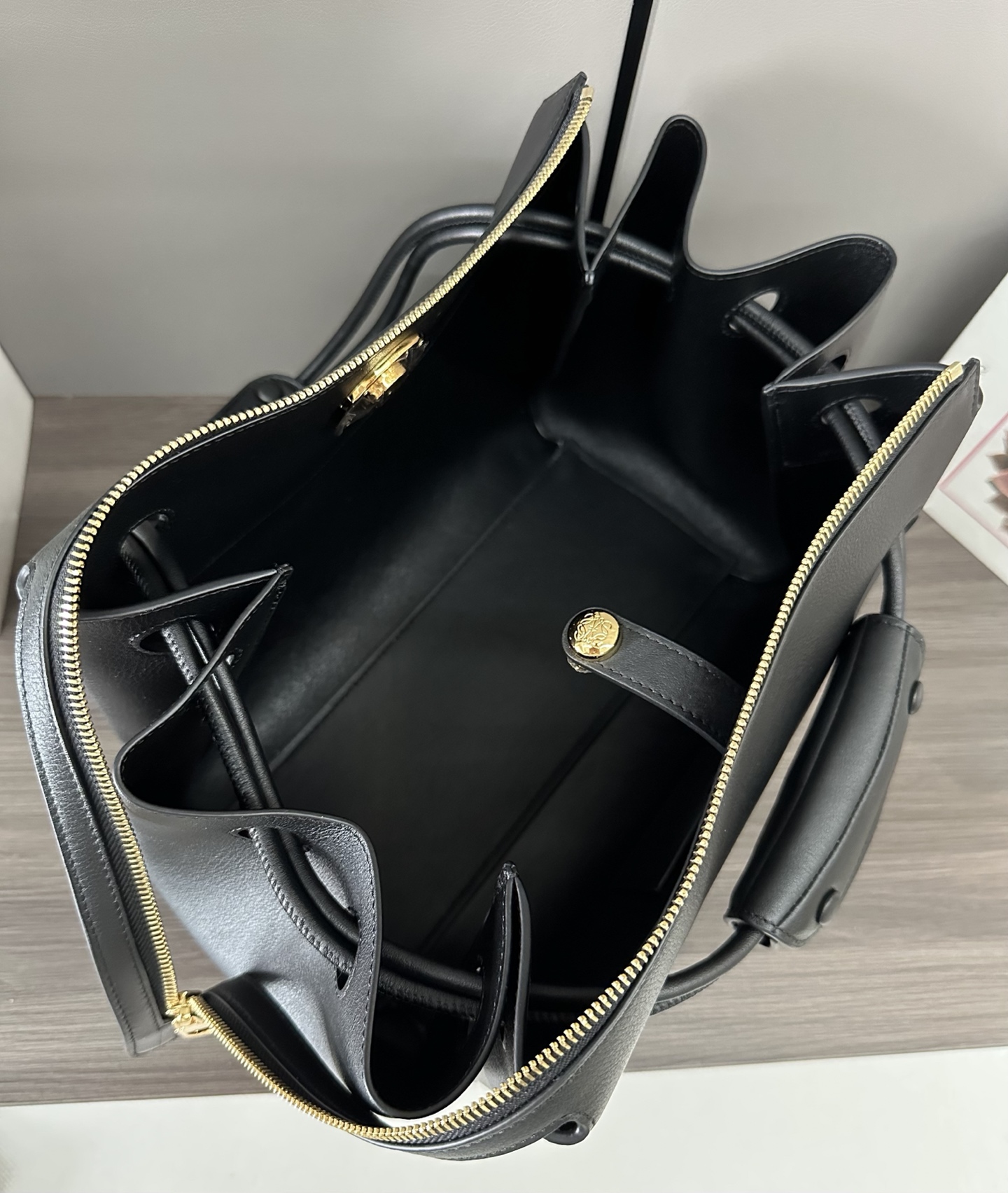 Lowee Madrid Bag-28.5*11*23CM