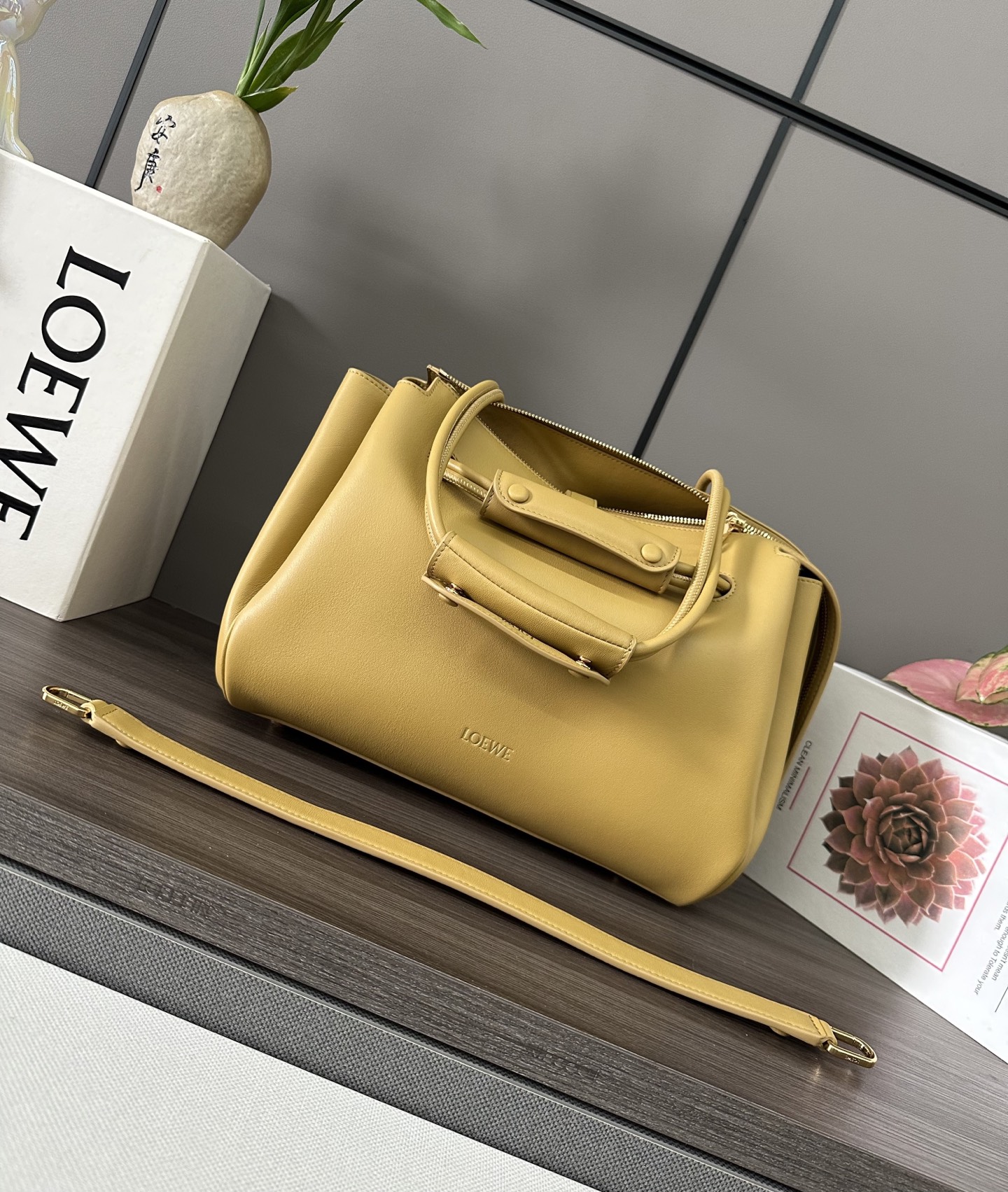 Lowee Madrid Bag-28.5*11*23CM