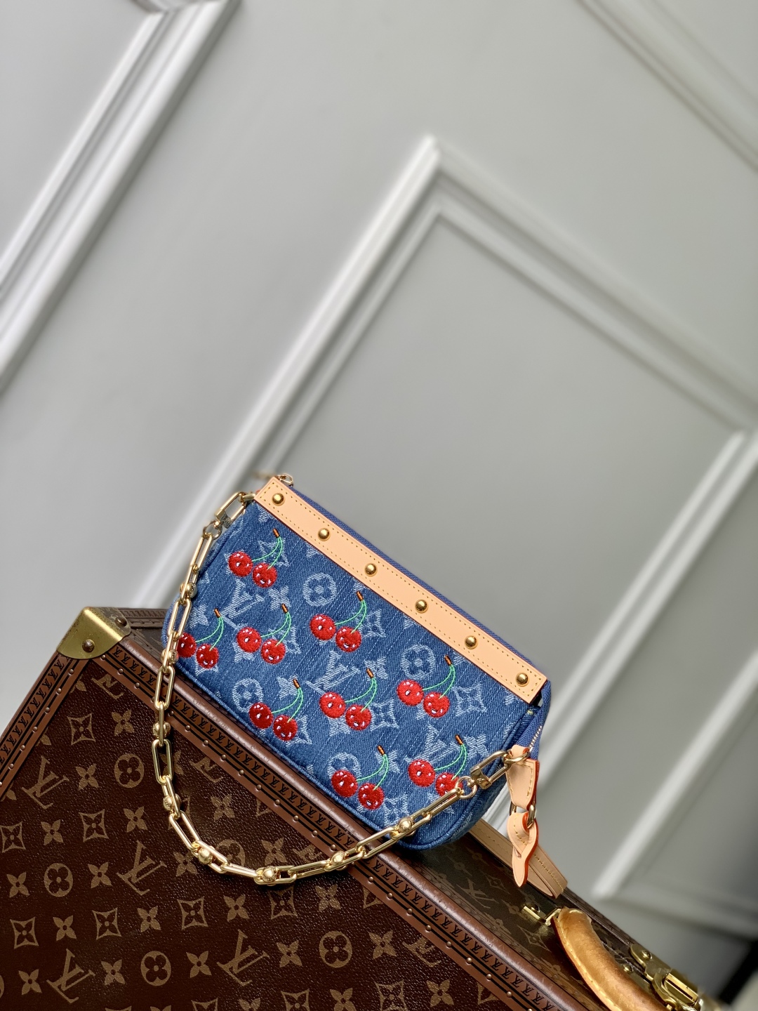 l0vis Vvtt0n pochette accessoires bag-22 x 13 x 4cm