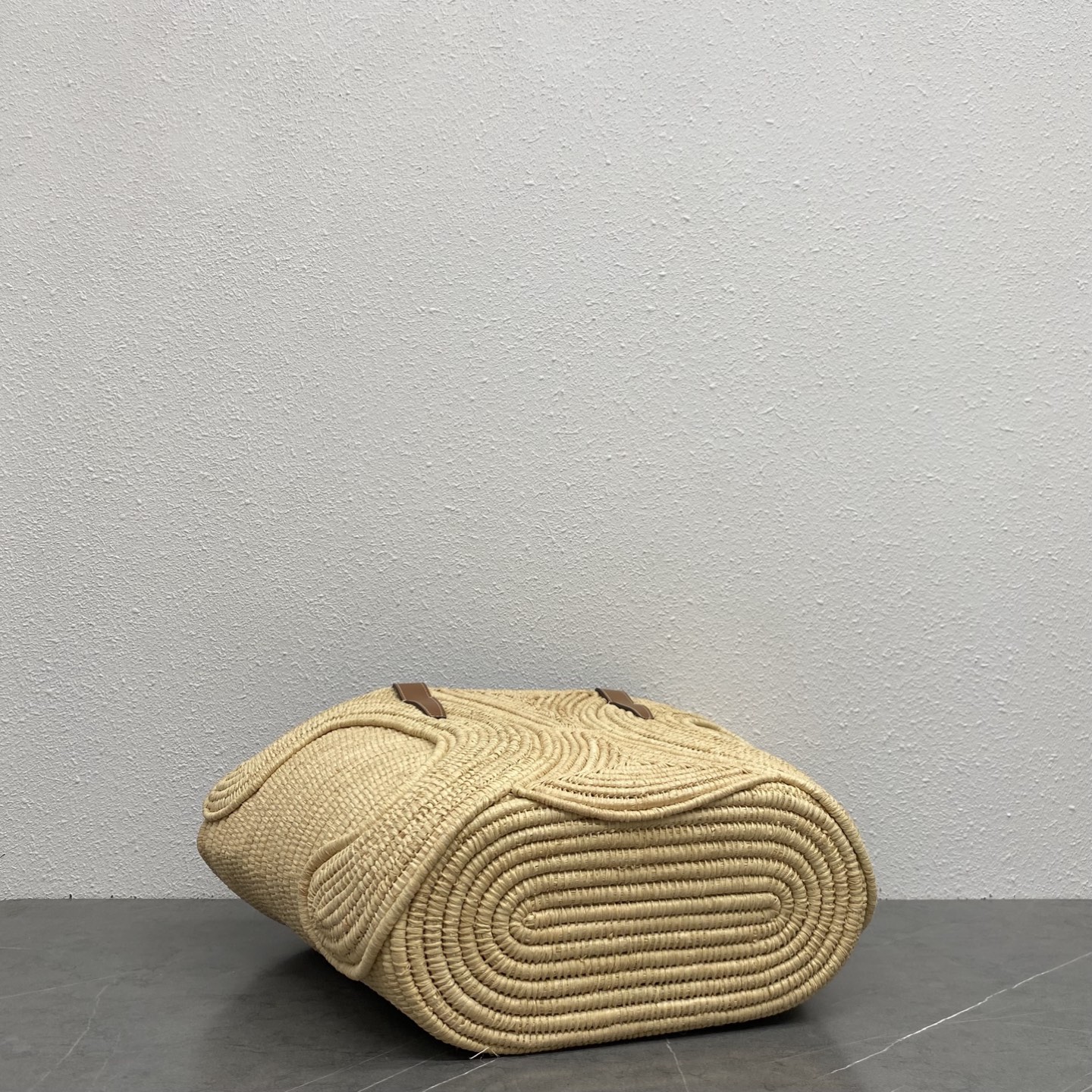Celin* Classic Panier Small Braided Triomphe in Raffia and Calfskin-42*21.5*12CM