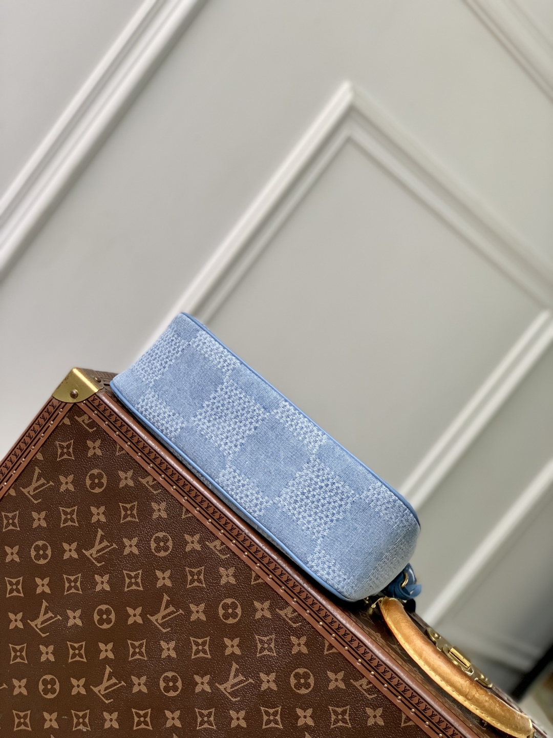 l0vis Vvtt0npochette accessoire xl n00204-28*16.5*9cm