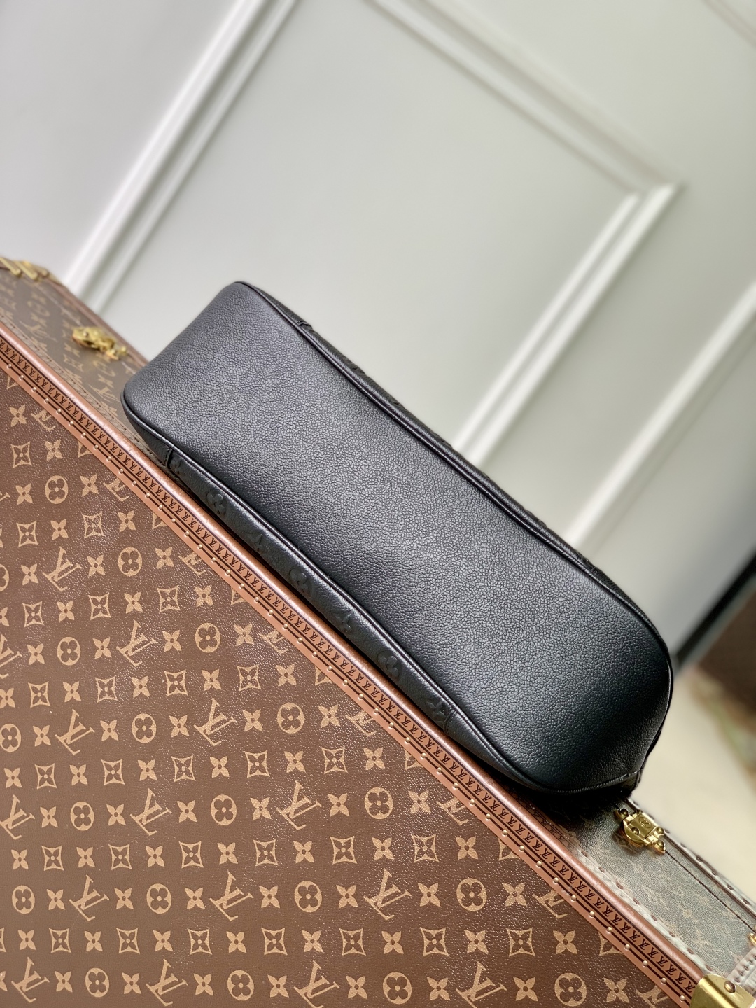 l0vis Vvtt0n boulogne gm monogram empreinte leather -m13706-40 × 29 × 15cm