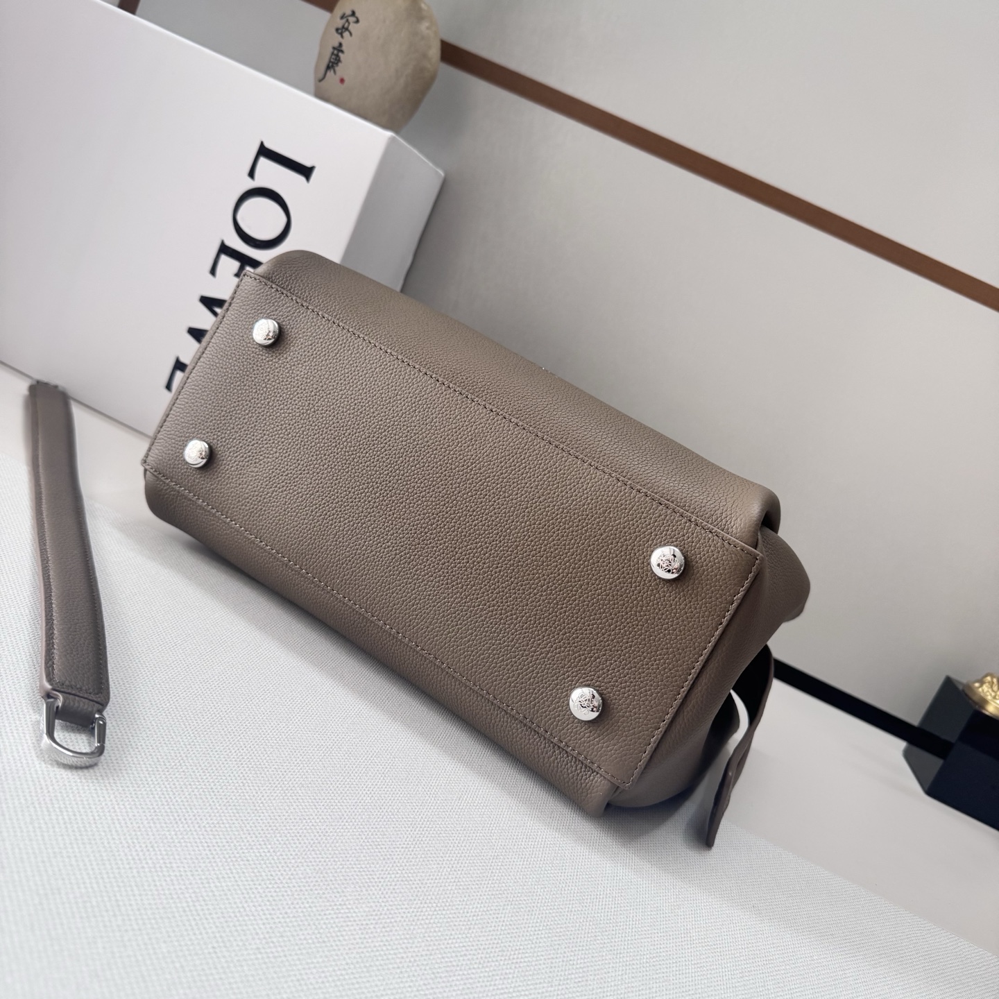 Lowee Madrid Bag-28.5*11*23CM