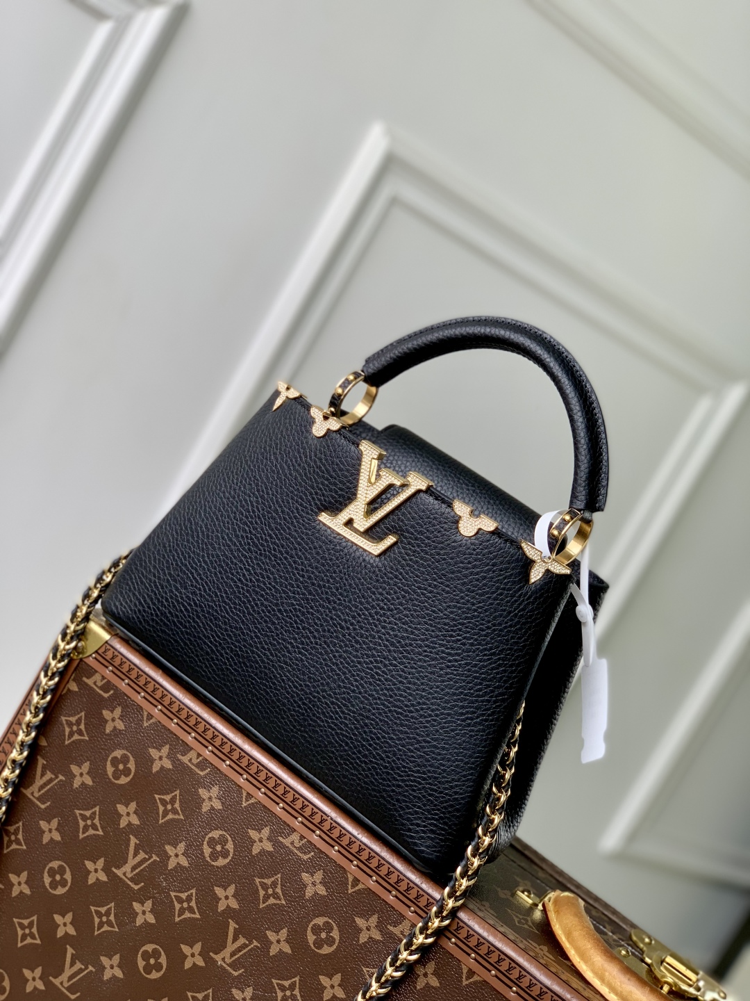 l0vis Vvtt0n capucines handlebag