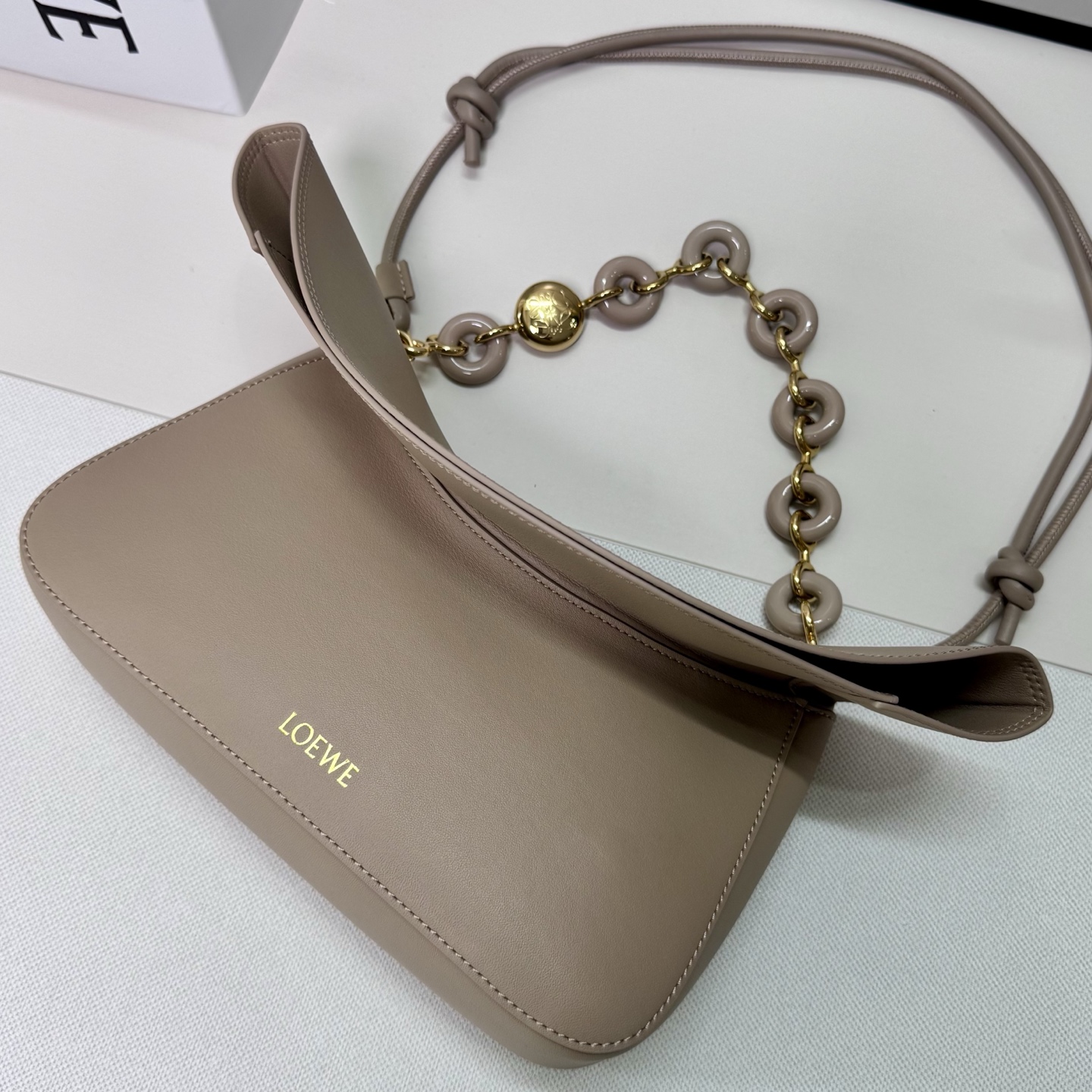 Lowee Ola Chain-Link Shoulder Bag-26*18*13CM
