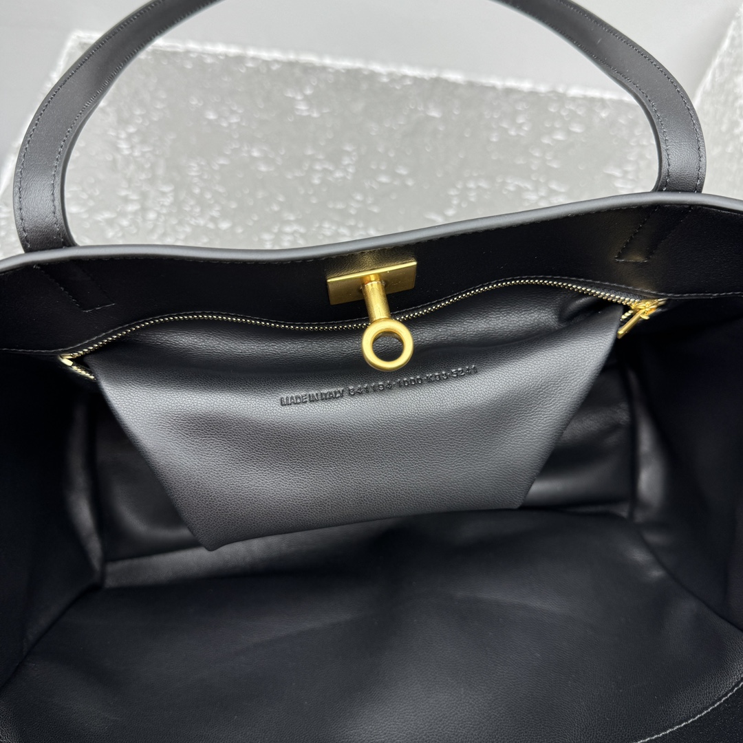 Ba1en*iaga tote bag-33*11*27cm