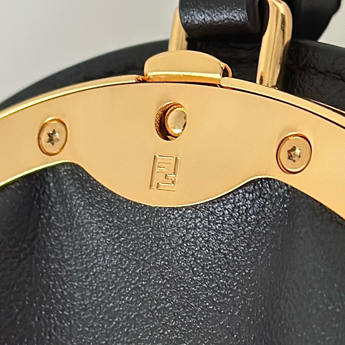 F**di Spy Bag -32*12*18CM