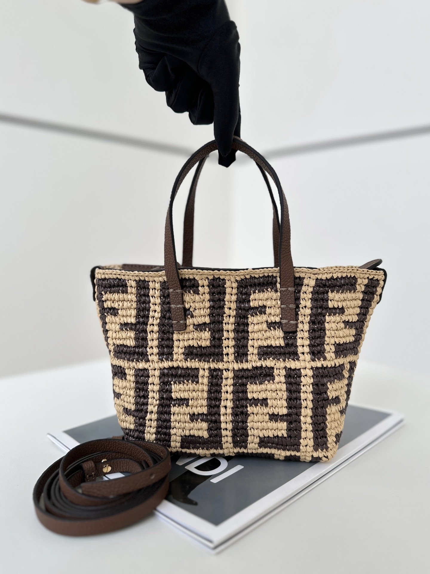 F**di tote-15.5/11/13cm
