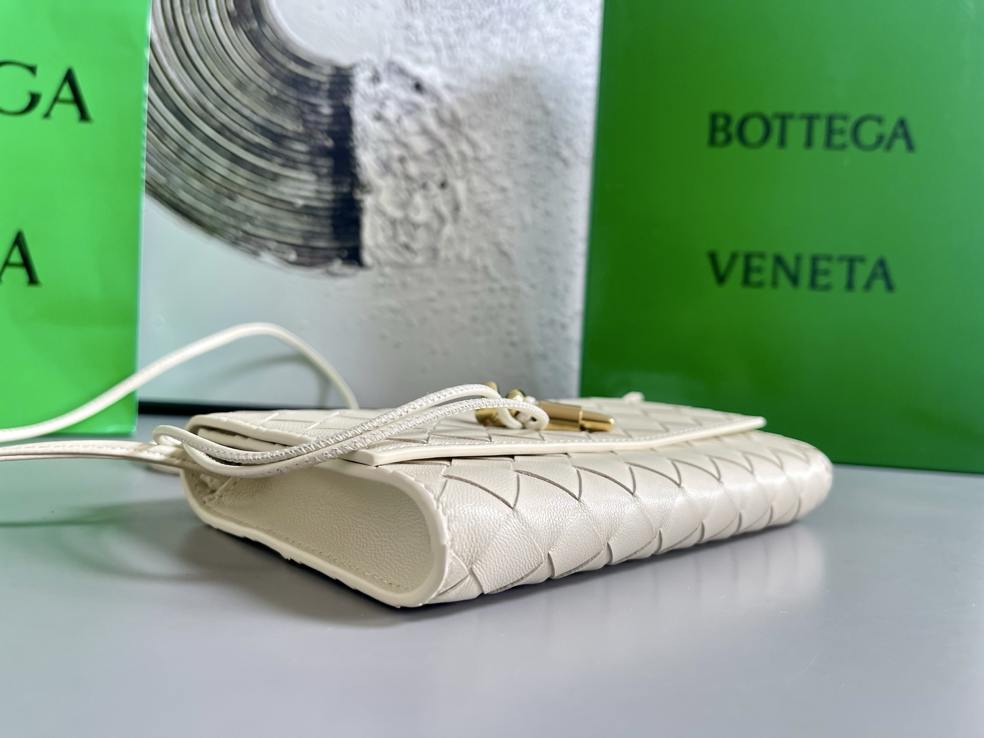 b0tt*ga Ven*ta andiamo pouch-12.6*19*2cm