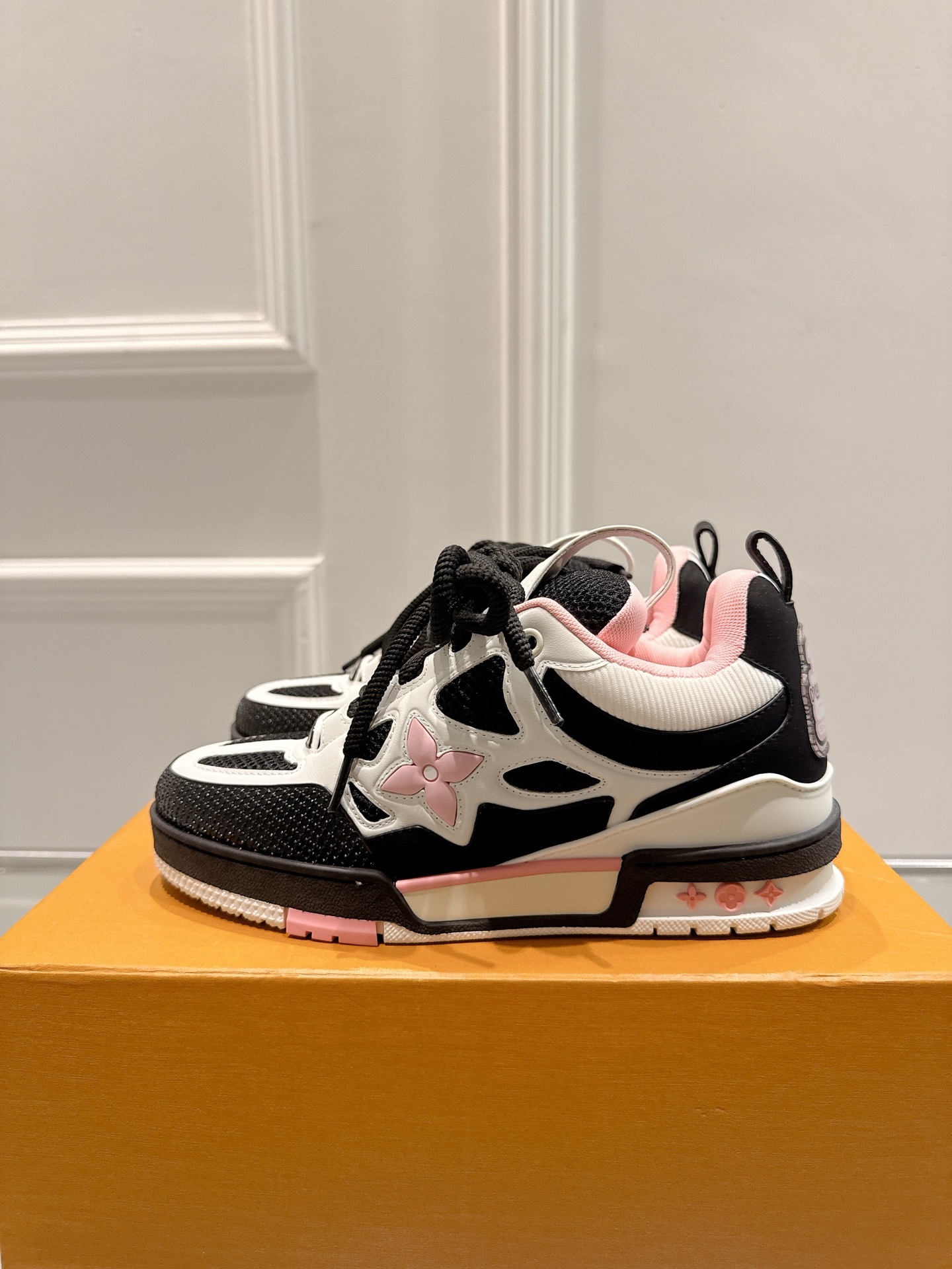 l0vis Vvtt0n skate sneaker(eu35-45)