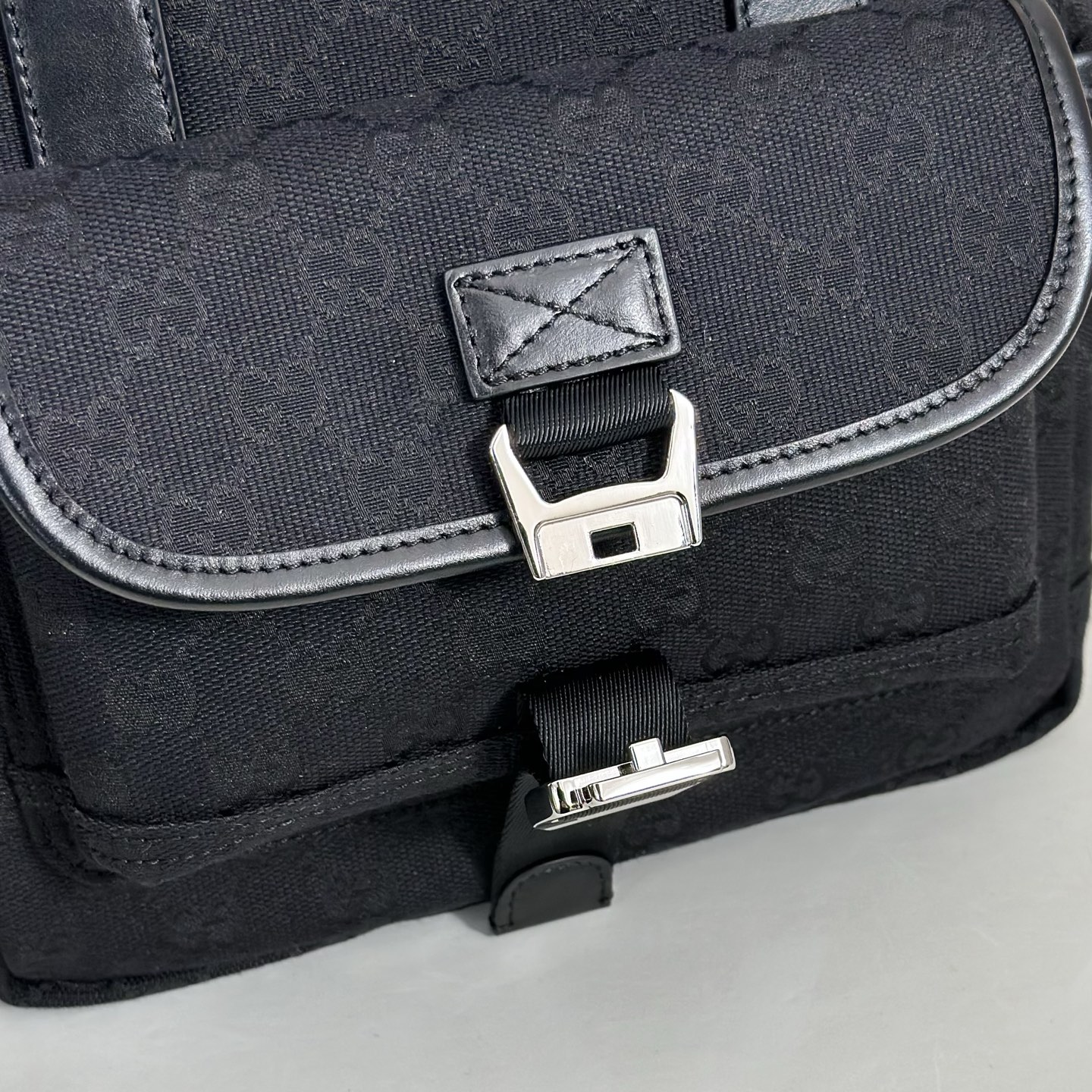 Guc*ci Gvc*1 Aviator Tote-23*21*11CM