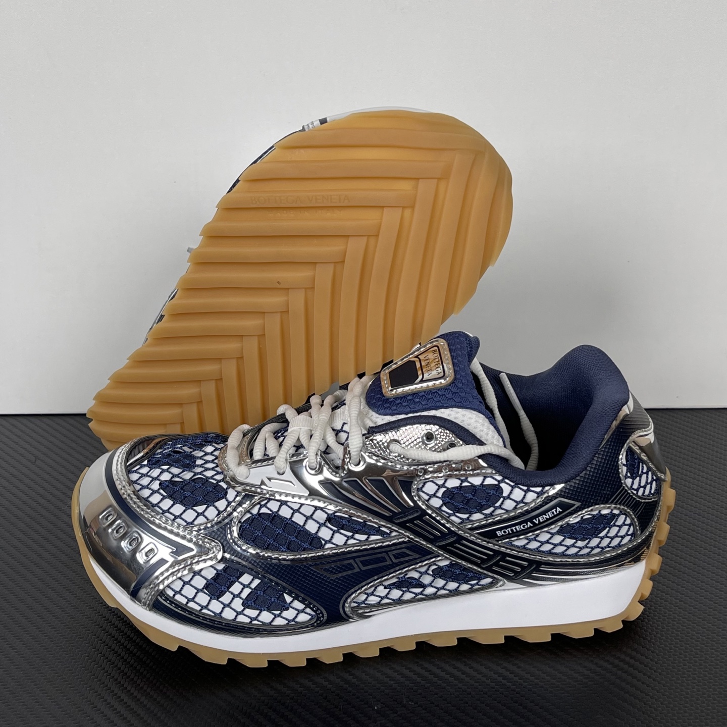B0tt*ga Ven*ta Orbit Sneaker