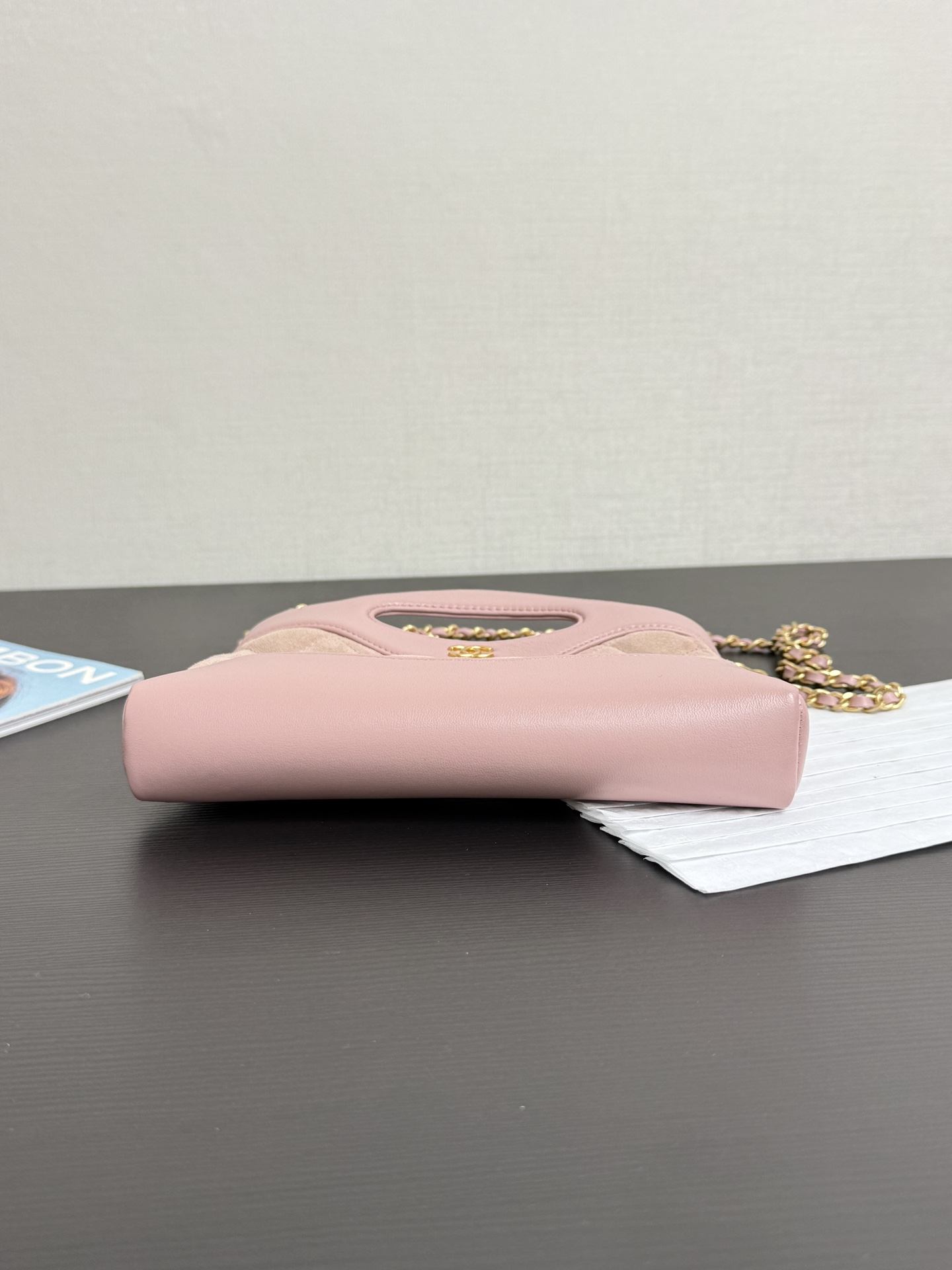 Ch@nel Nano 31 Bag-20.5*17.5*4CM