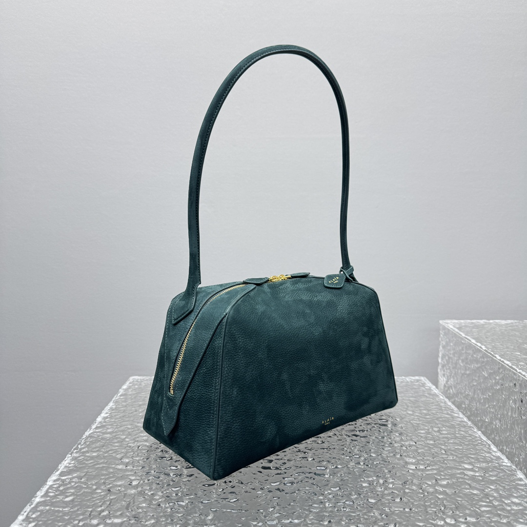 ALAÏA Le Bulldog medium Nubuck Shoulder Bag-32*17*15CM