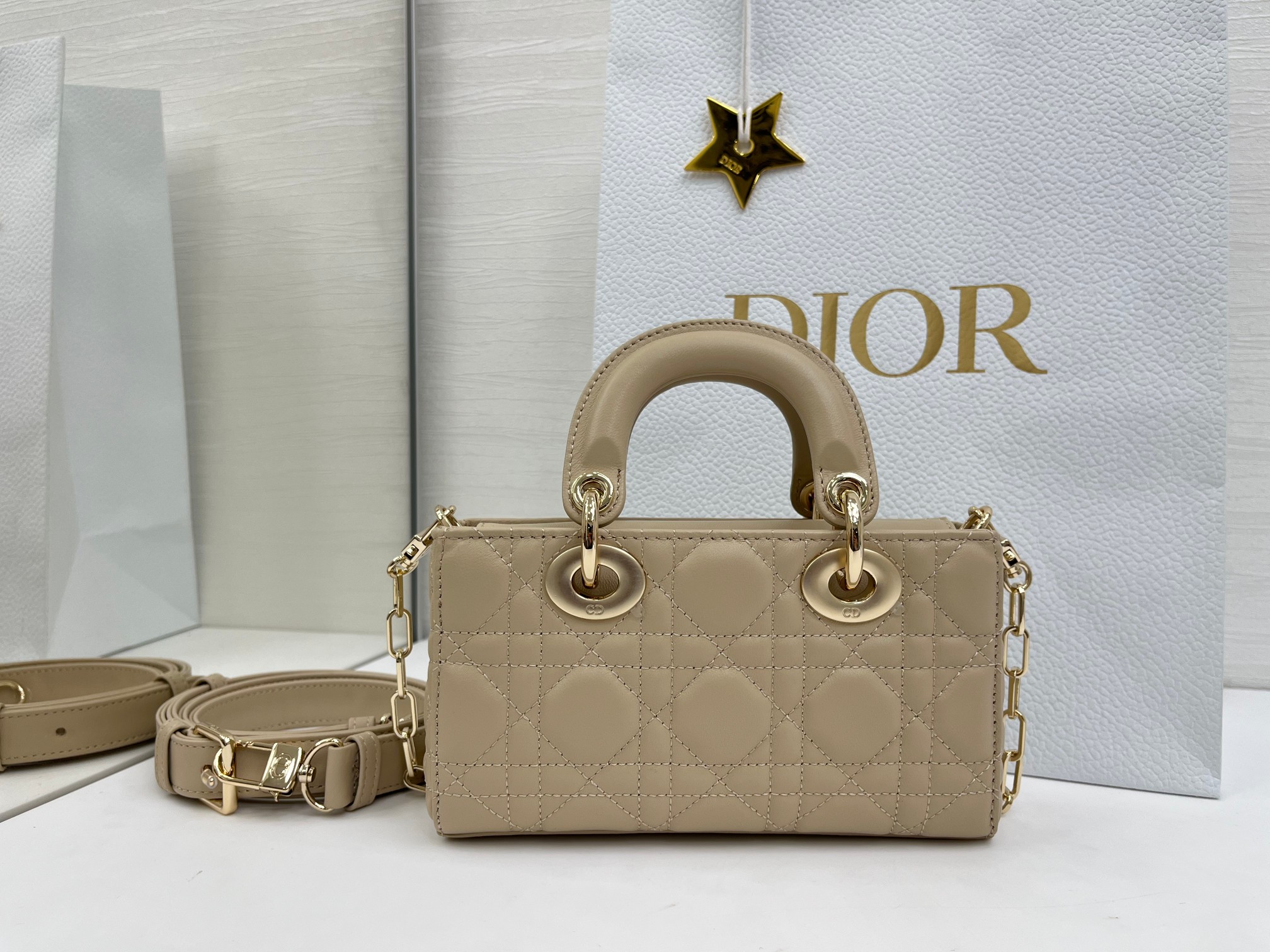 Diro D-Joy Bag-22.5*6*11.5CM