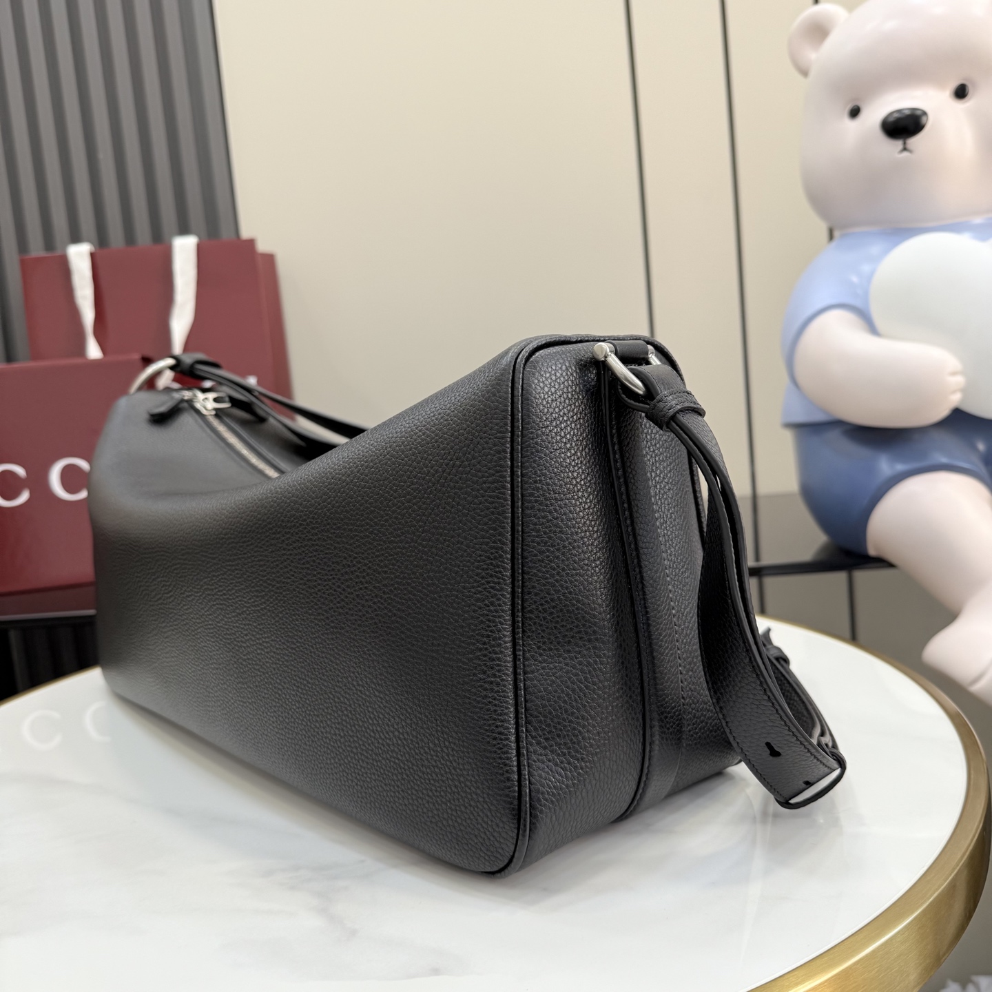 Gv*c*i Grained Leather Crossbody Bag-44*21*15CM