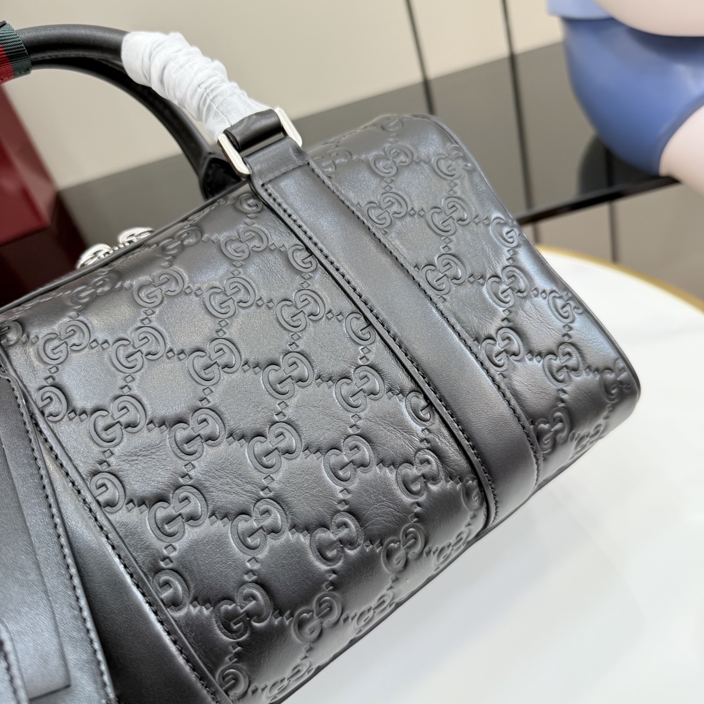 Gv*c* GG Emblem Small Duffle Bag In Black GG leather -25*16*14CM