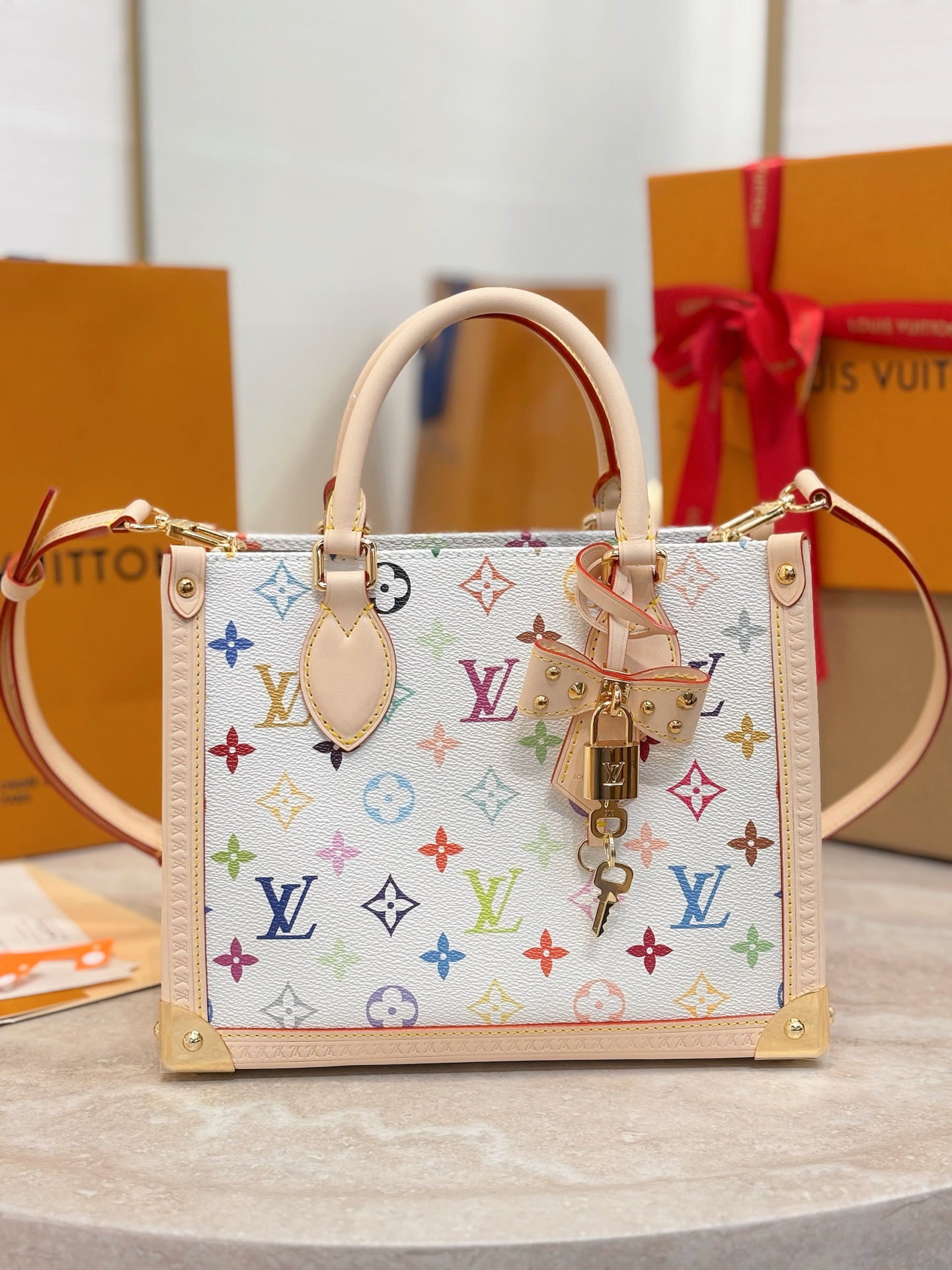 LV x TM Onthego PM Other Monogram Canvas-19 x 11.5 x 25CM