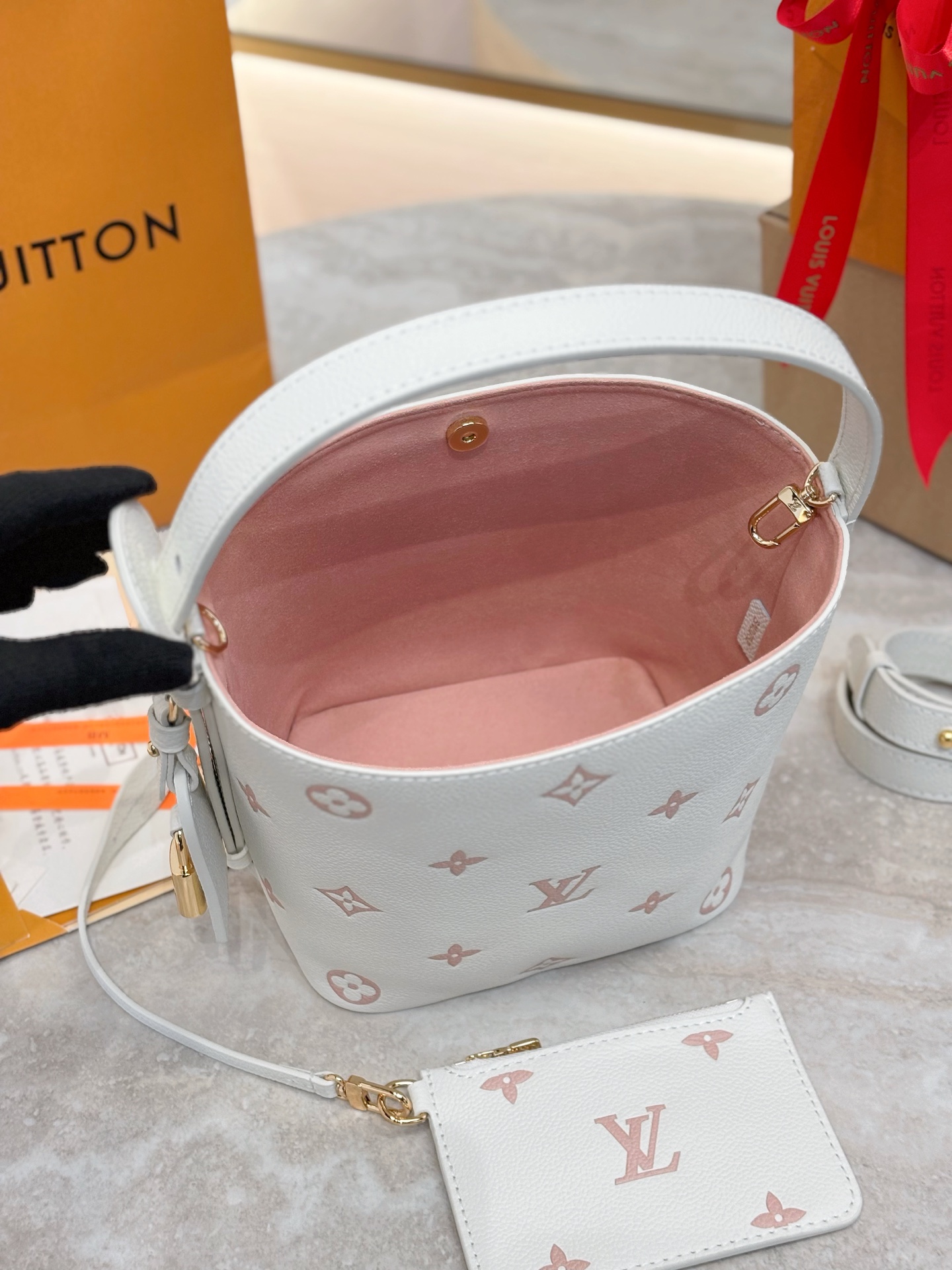 LV All In BB Bucket-M15130-18 x 12 x 16CM