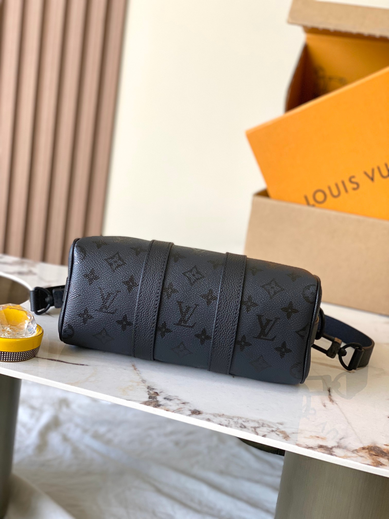 Lv Keepall Bandoulière 25-15*11*25CM