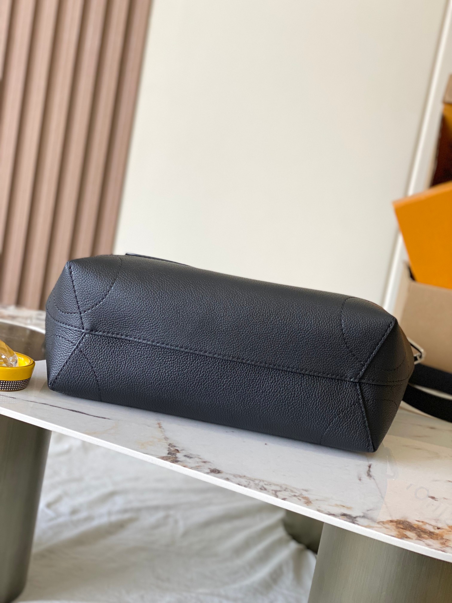 L0vis Vvtt0n Steamer 30 G69-M25989-33x32x14CM
