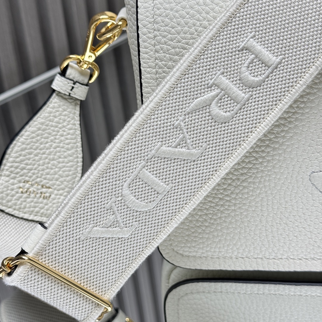 Pra*a 1BD314 Leather Shoulder Bag-23*18*9CM