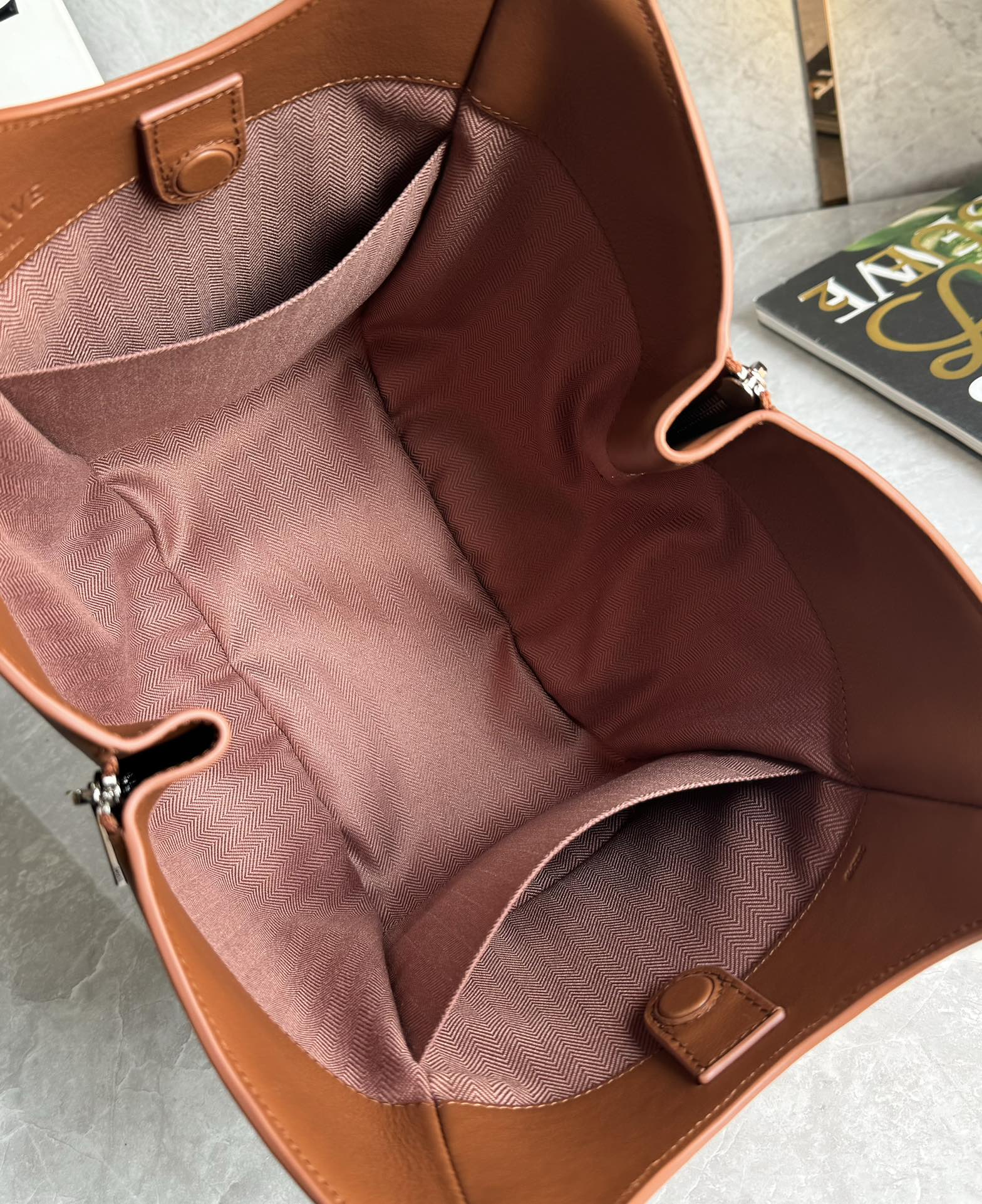 Lowee Hammock Flip Bag In Classic Calfskin-15*22.5*22CM